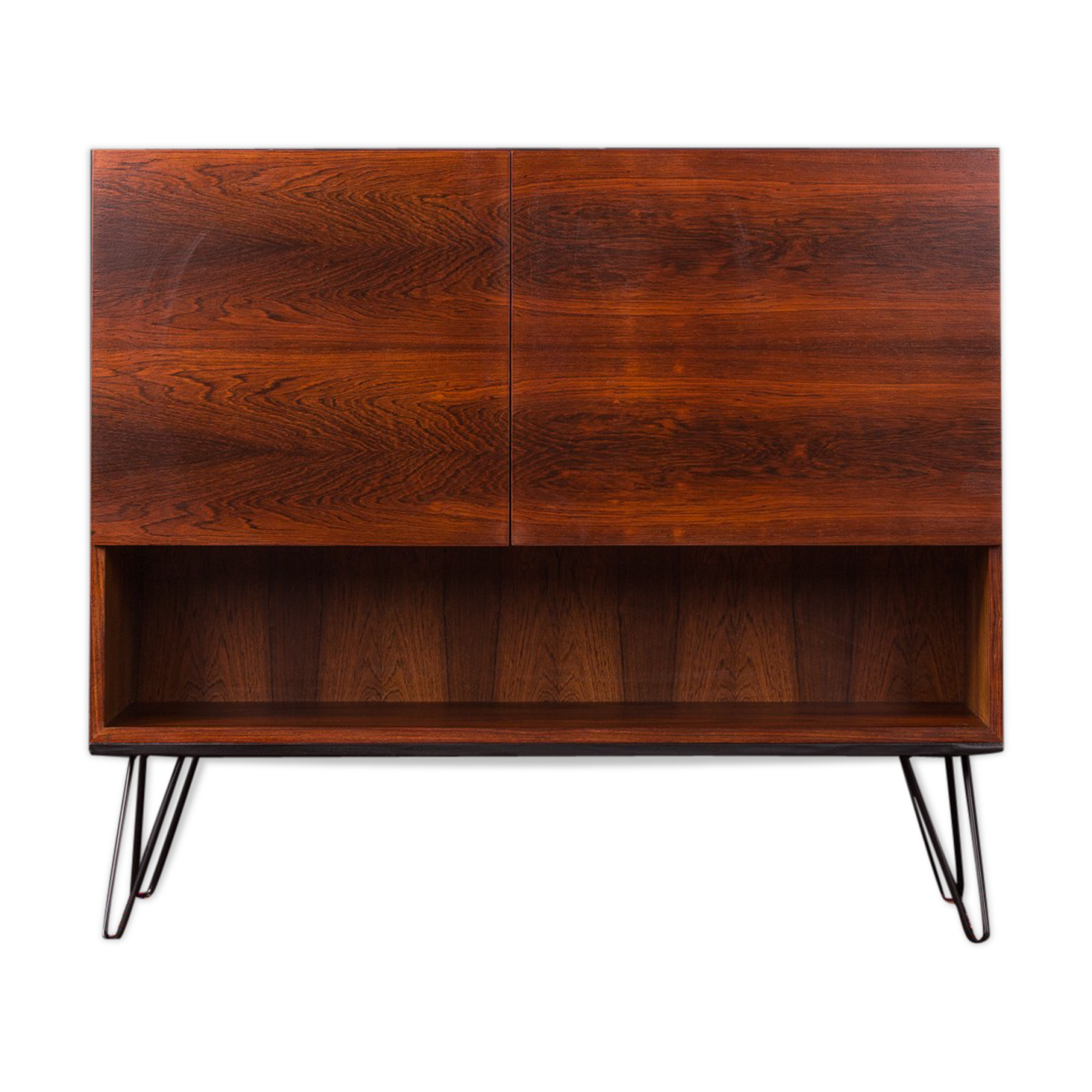Rosewood chest of drawers from the 1960s
