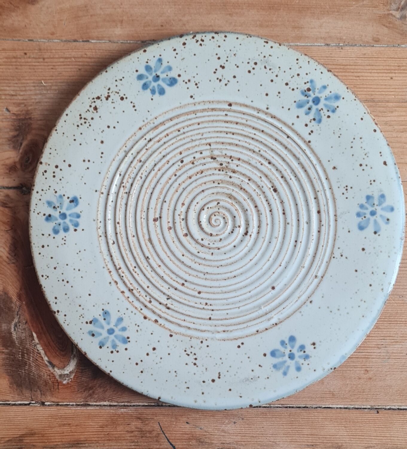 Glazed stoneware trifle