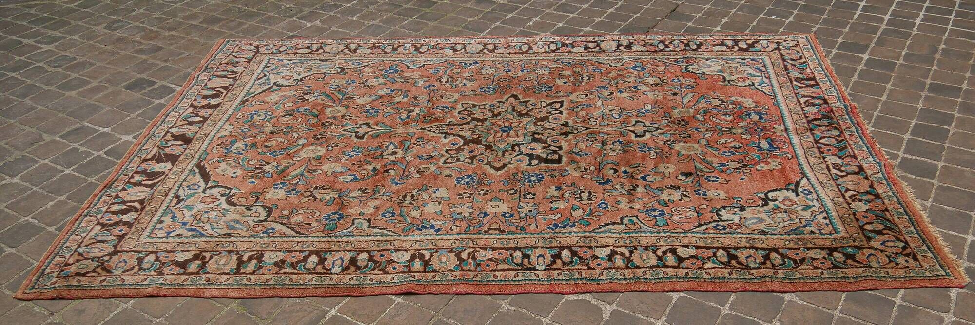 Sarouk handmade Persian oriental rug 307 x 205 cm