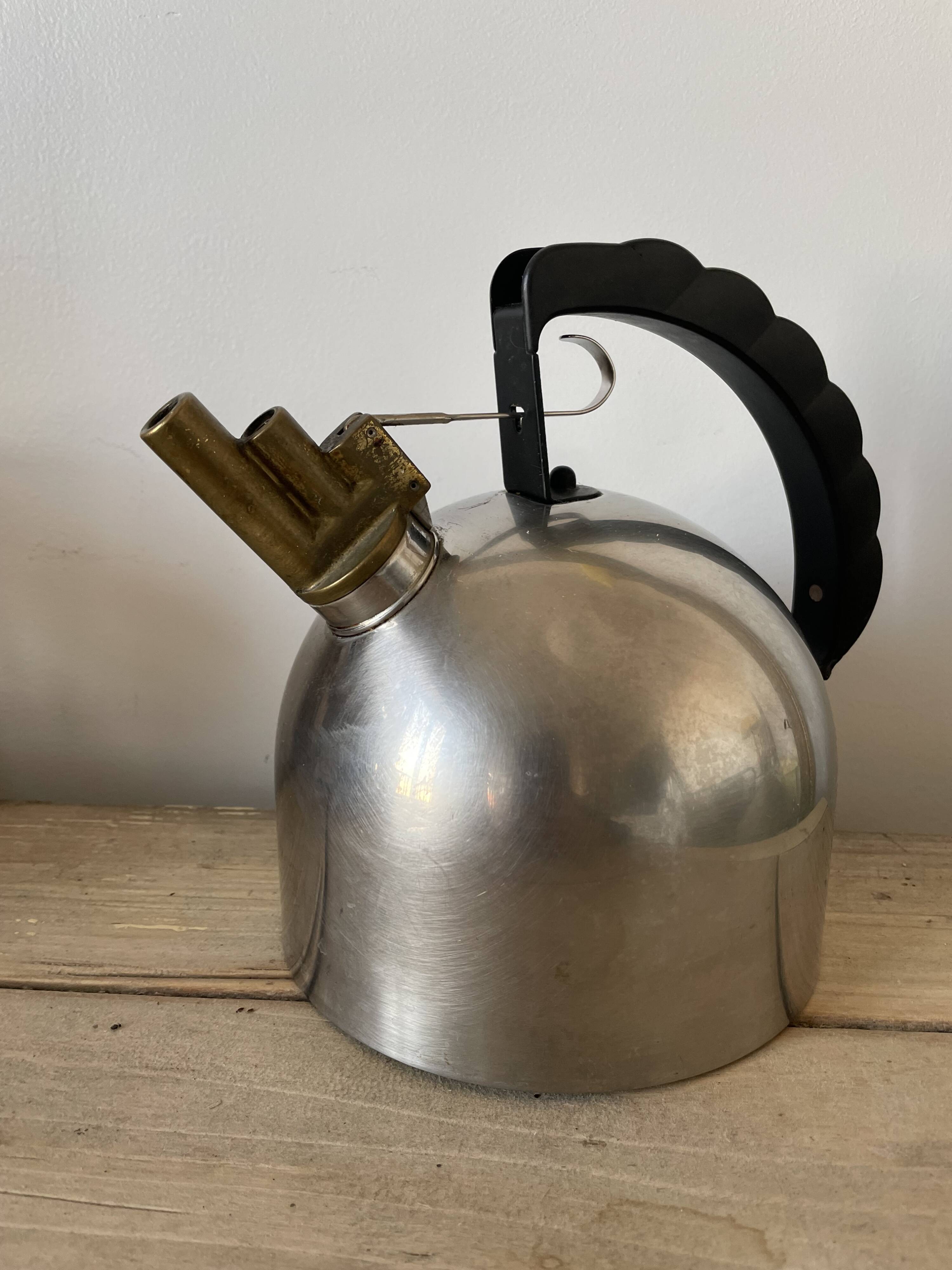 Richard Sapper Alessi kettle 1983