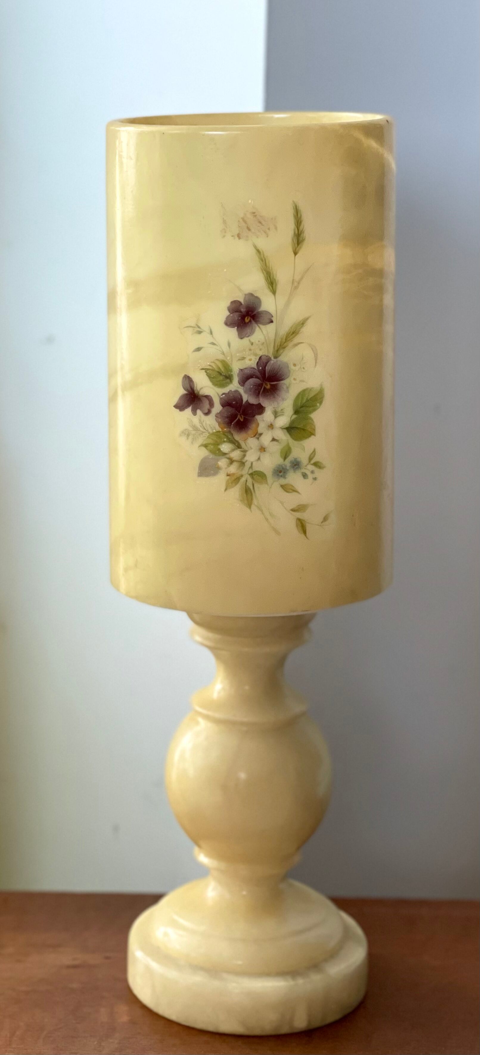 Alabaster lamp 1970