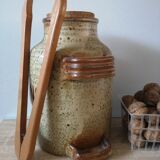 Pickle pot