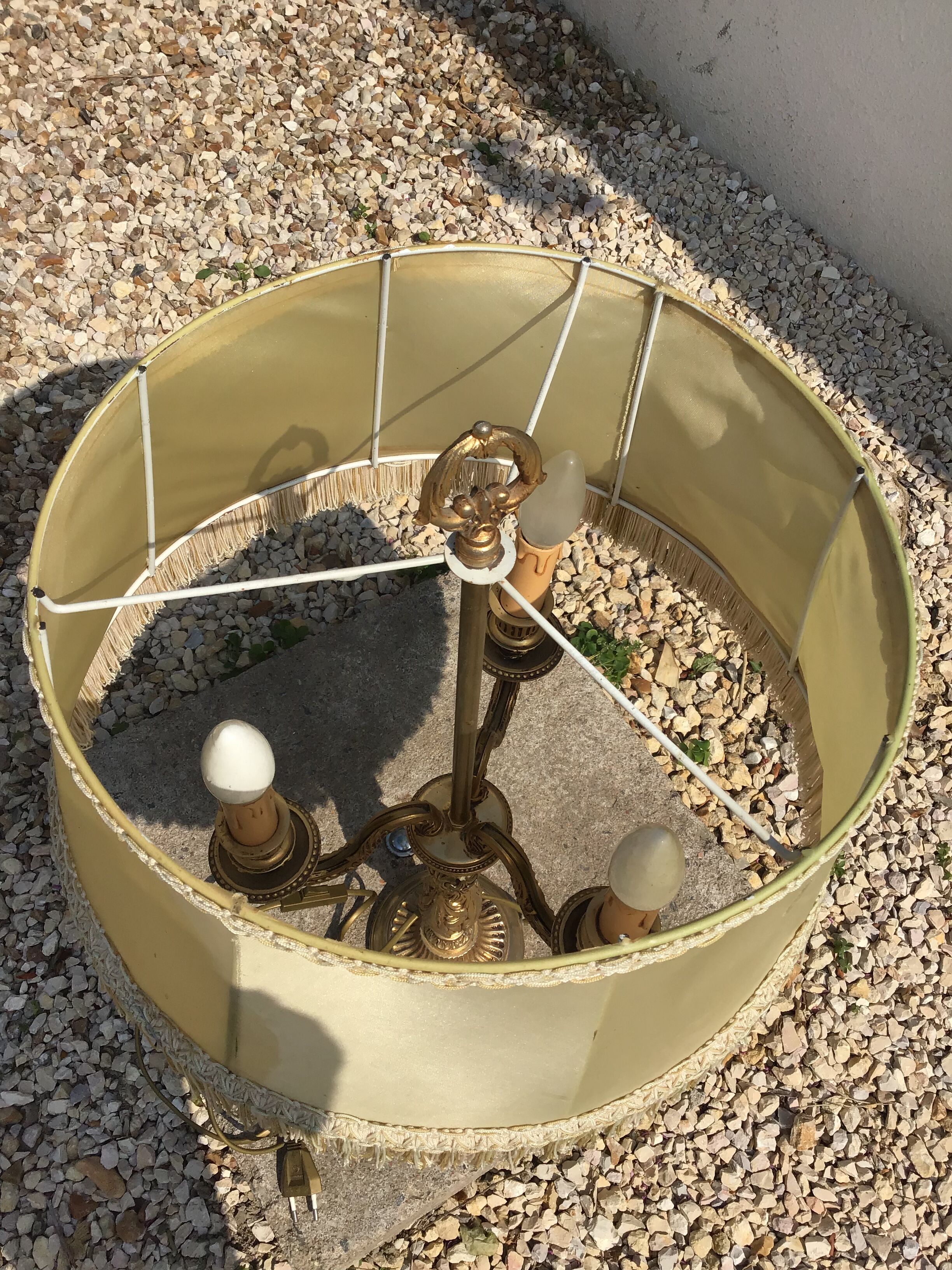 Hot water bottle lamp