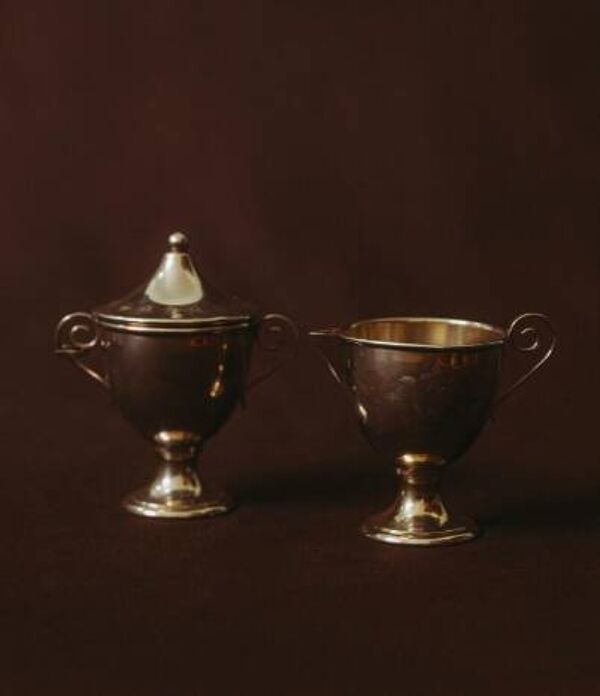 Ensemble lait et sucre en métal argenté vintage