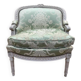 Petite bergère d’enfant de style Louis XVI