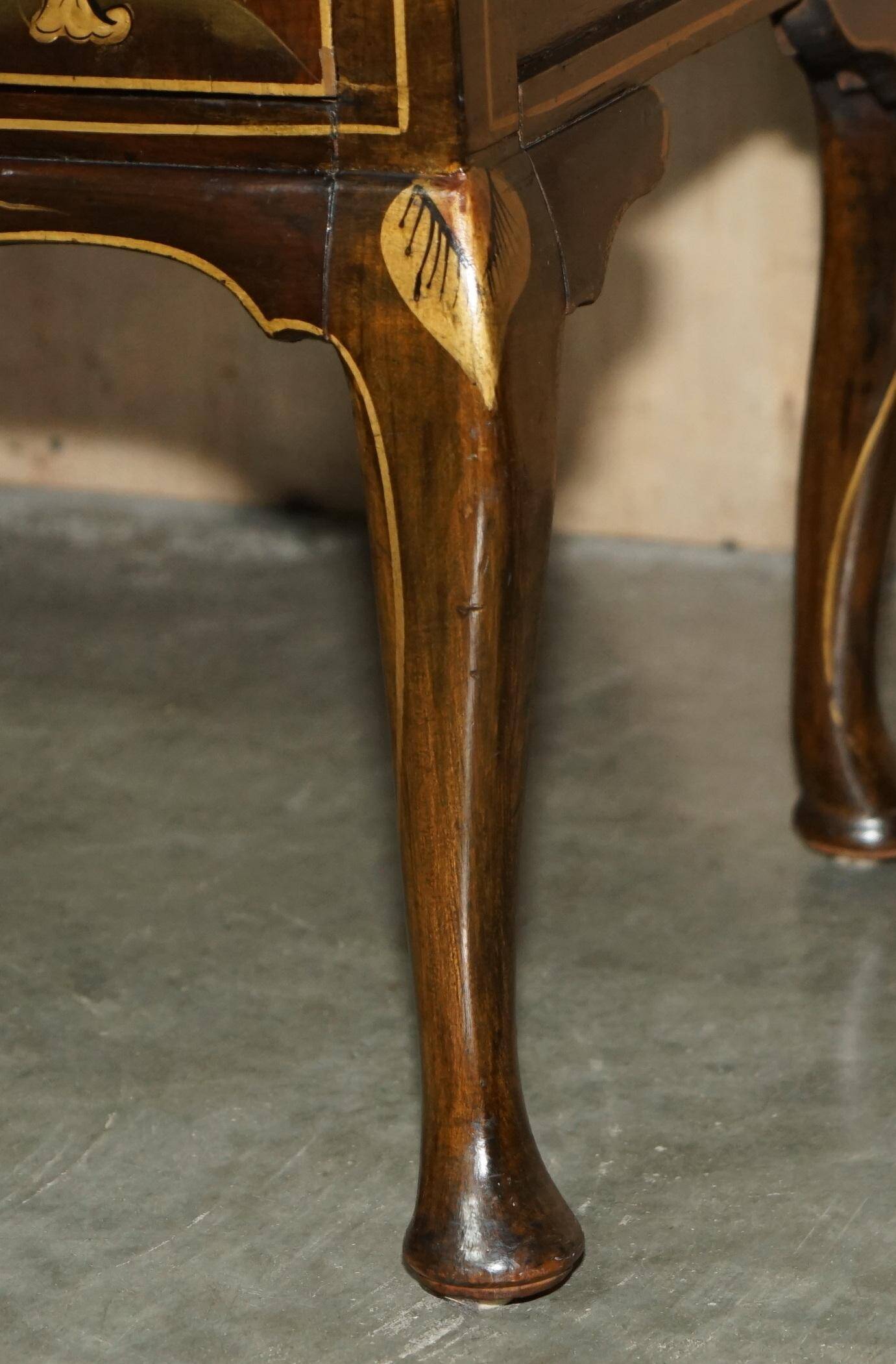 Chinese dresser circa 1920 in walnut with Chinoiserie decoration.