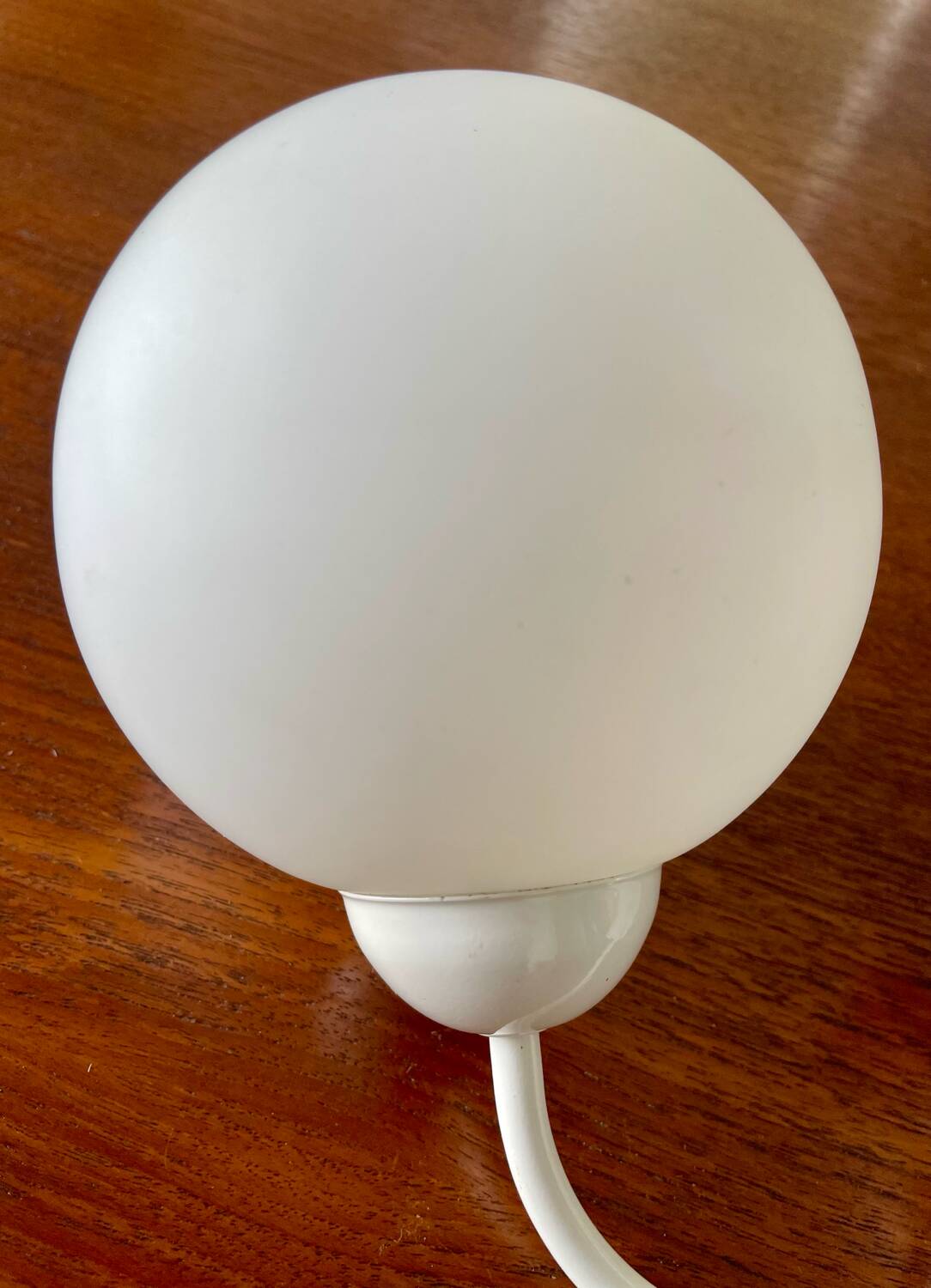 White metal wall light and opaline ball