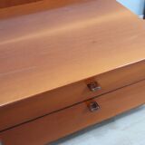 Paire de tables de chevet Stildomus en noyer avec roulettes, années 1970