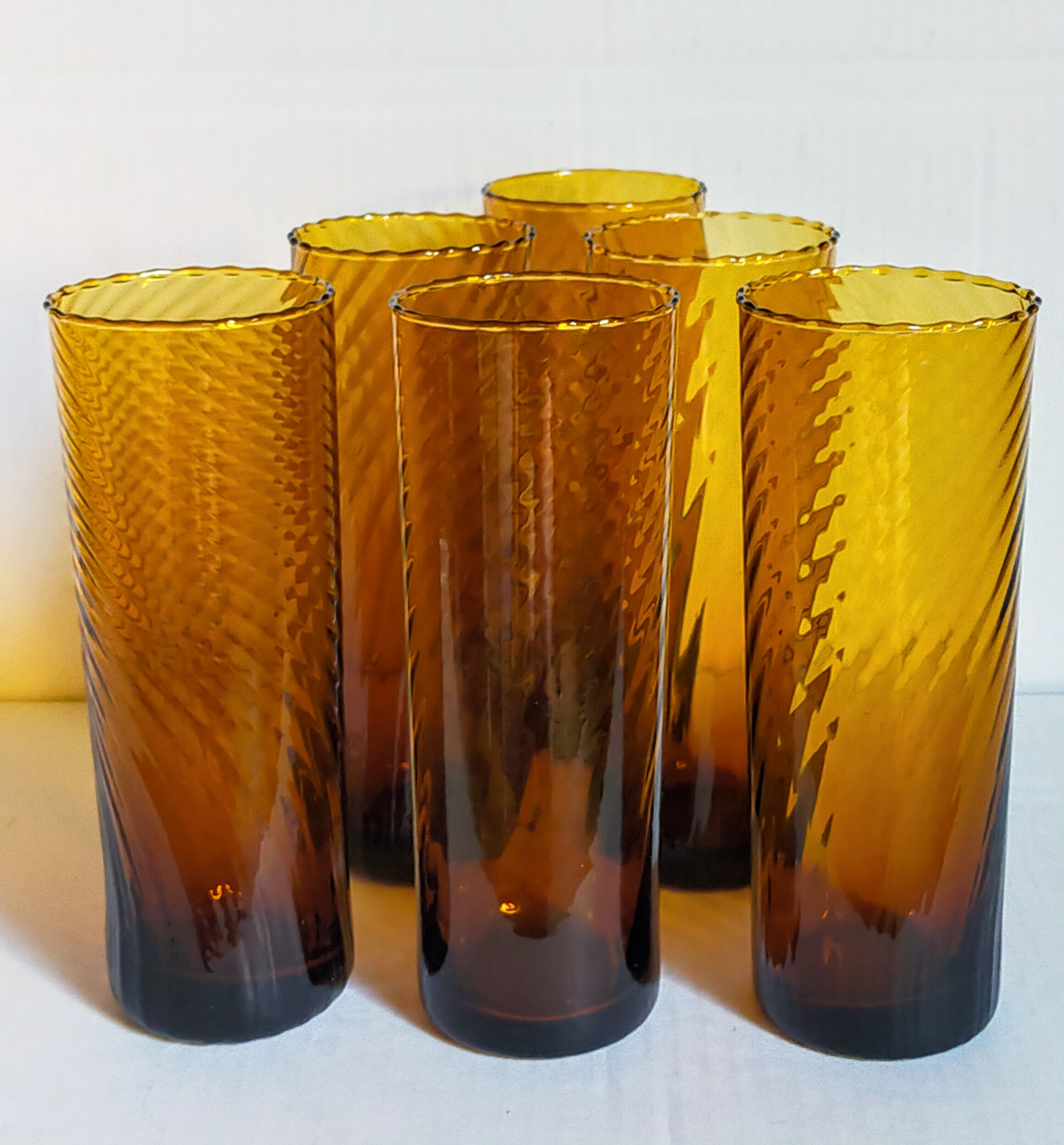 Lot de six verres en verre soufflé