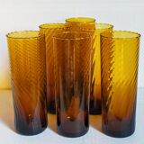 Lot de six verres en verre soufflé