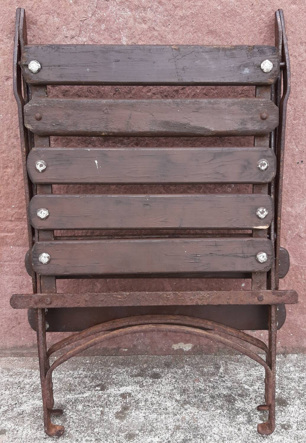 Foldable wrought iron chair