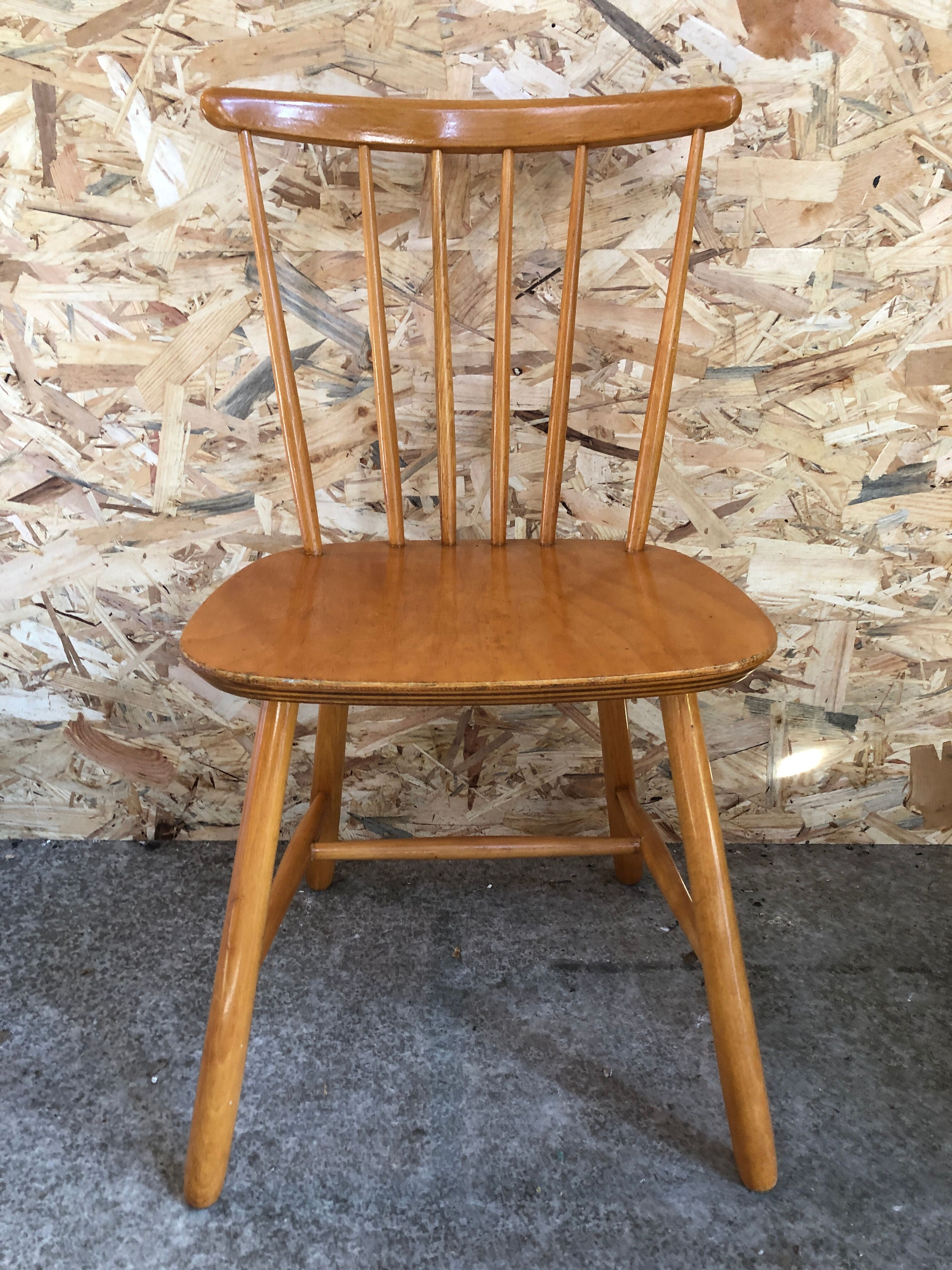 Old chair bistro
