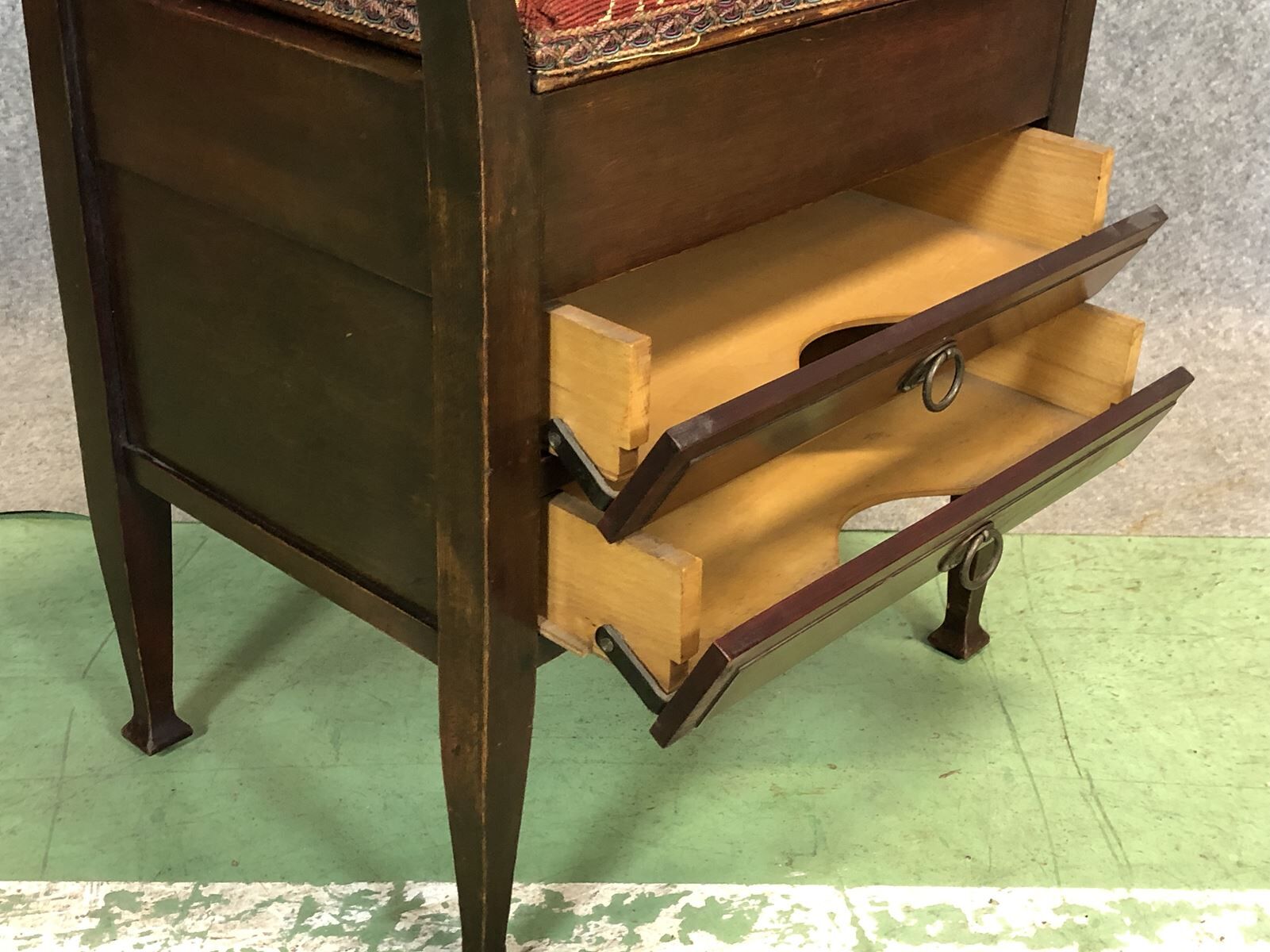 Early twentieth mahogany piano stool