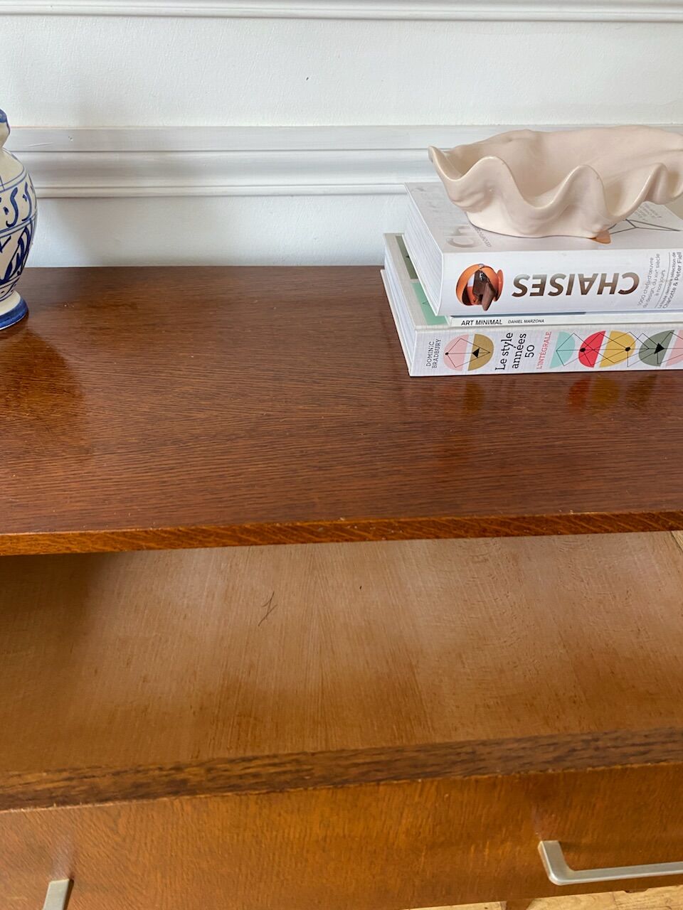 Vintage wooden chest of drawers