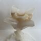 Bougeoir fleur en onyx blanc