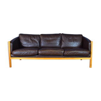 Stouby brown leather & cherry wood 3 seat sofa 1970s