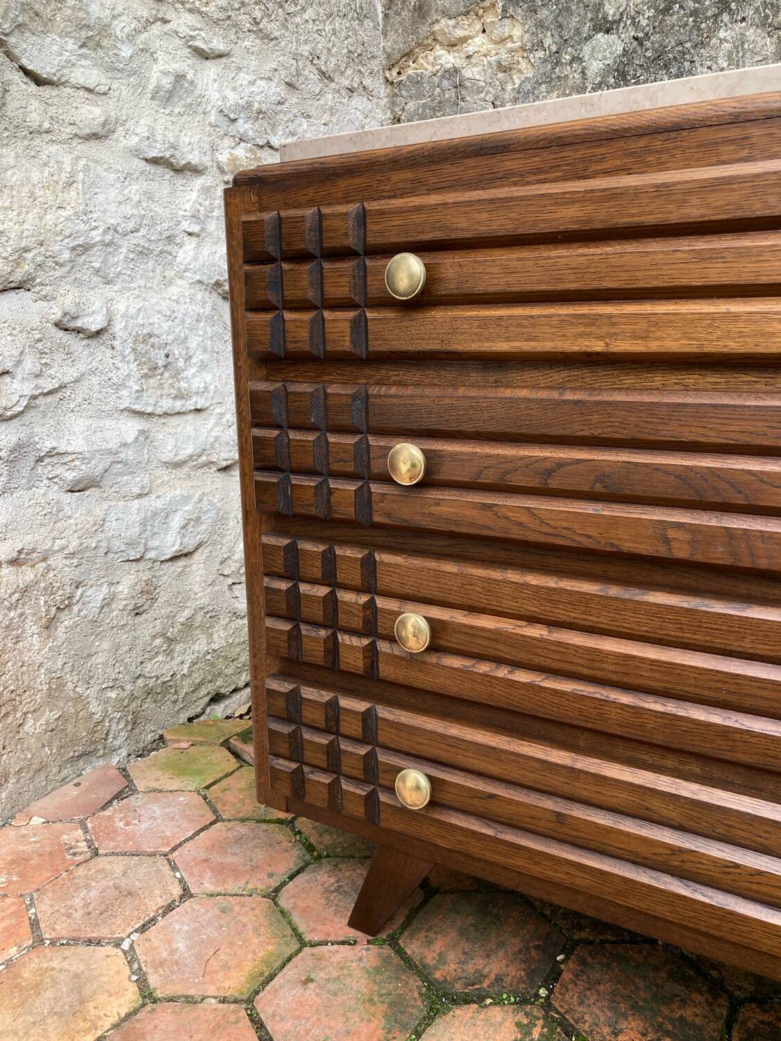 Vintage chest of drawers with splayed legs
