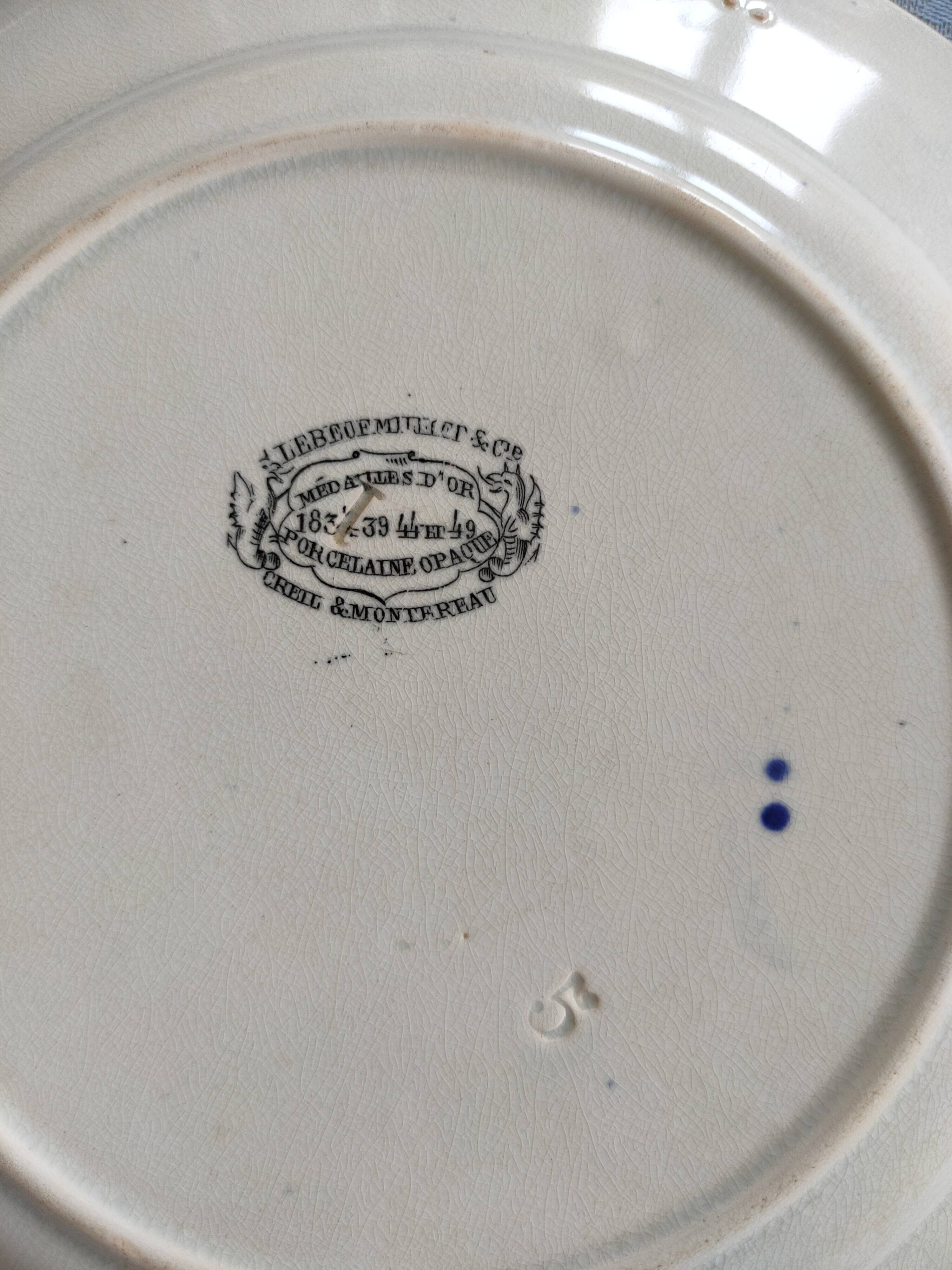 Rare set of 6 plates Creil & Montereau (Floral pattern) – circa 1850