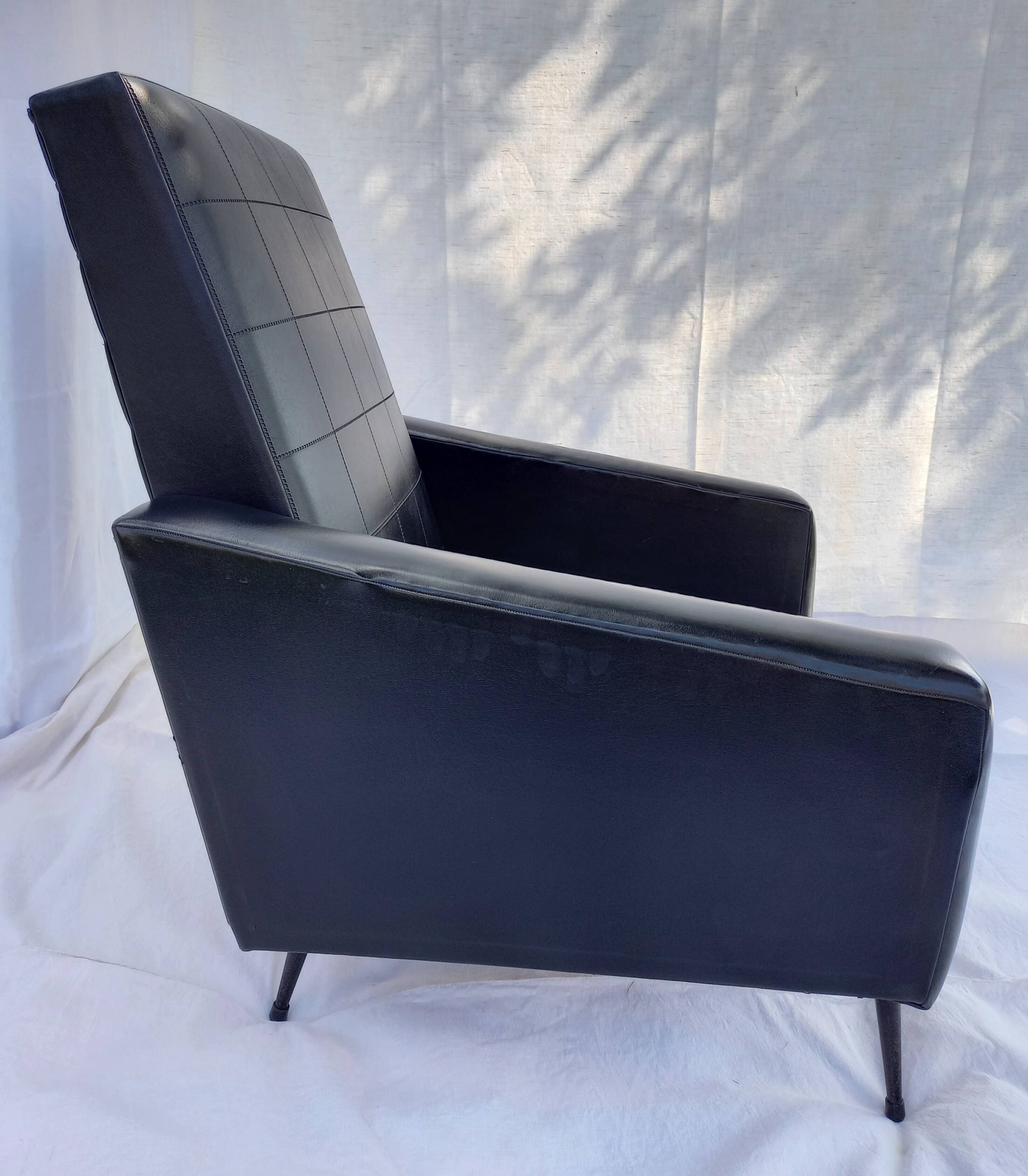 Rockabilly armchair in black skai from the 60s