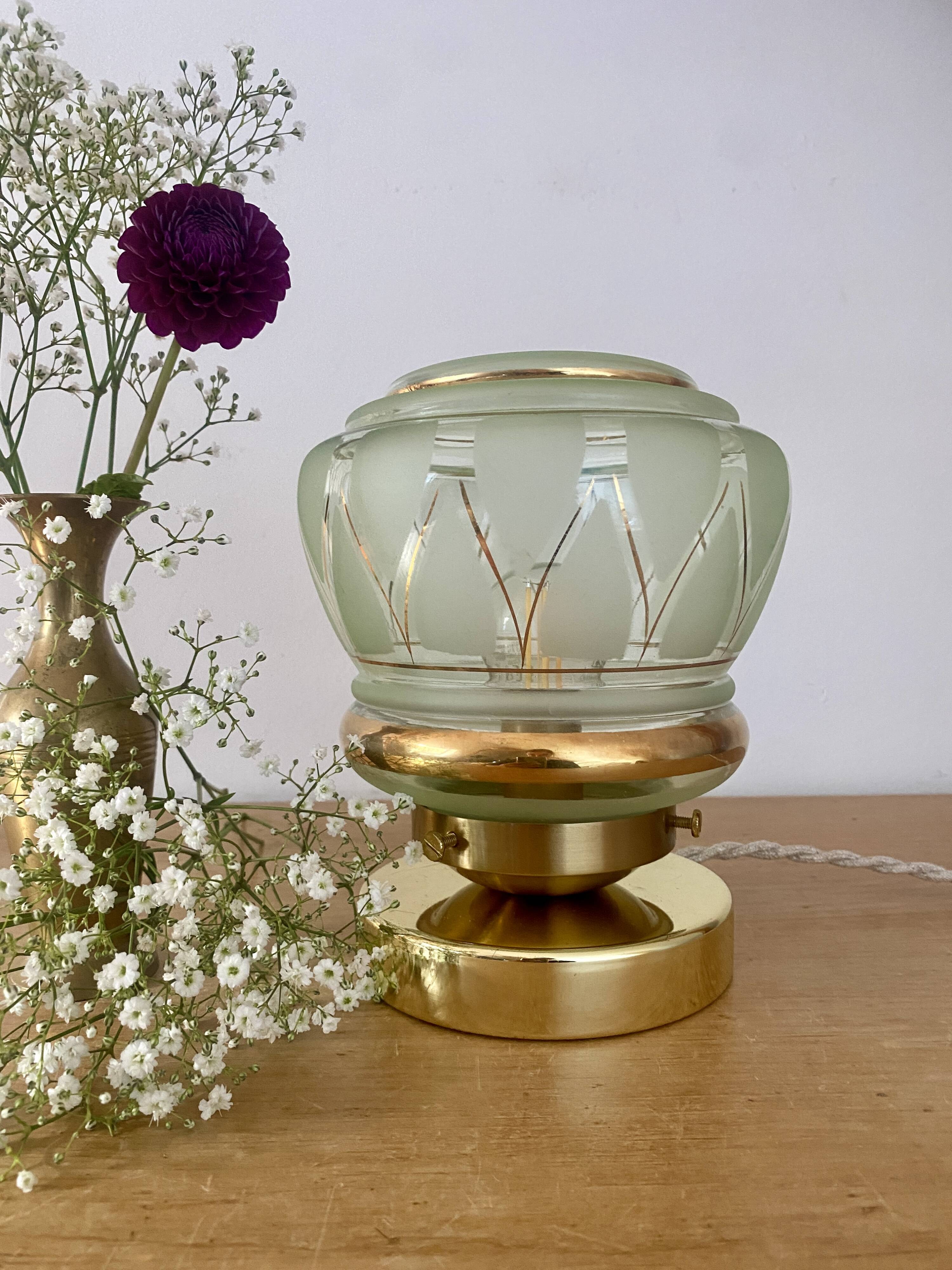Vintage art deco globe table lamp in mint and gold glass
