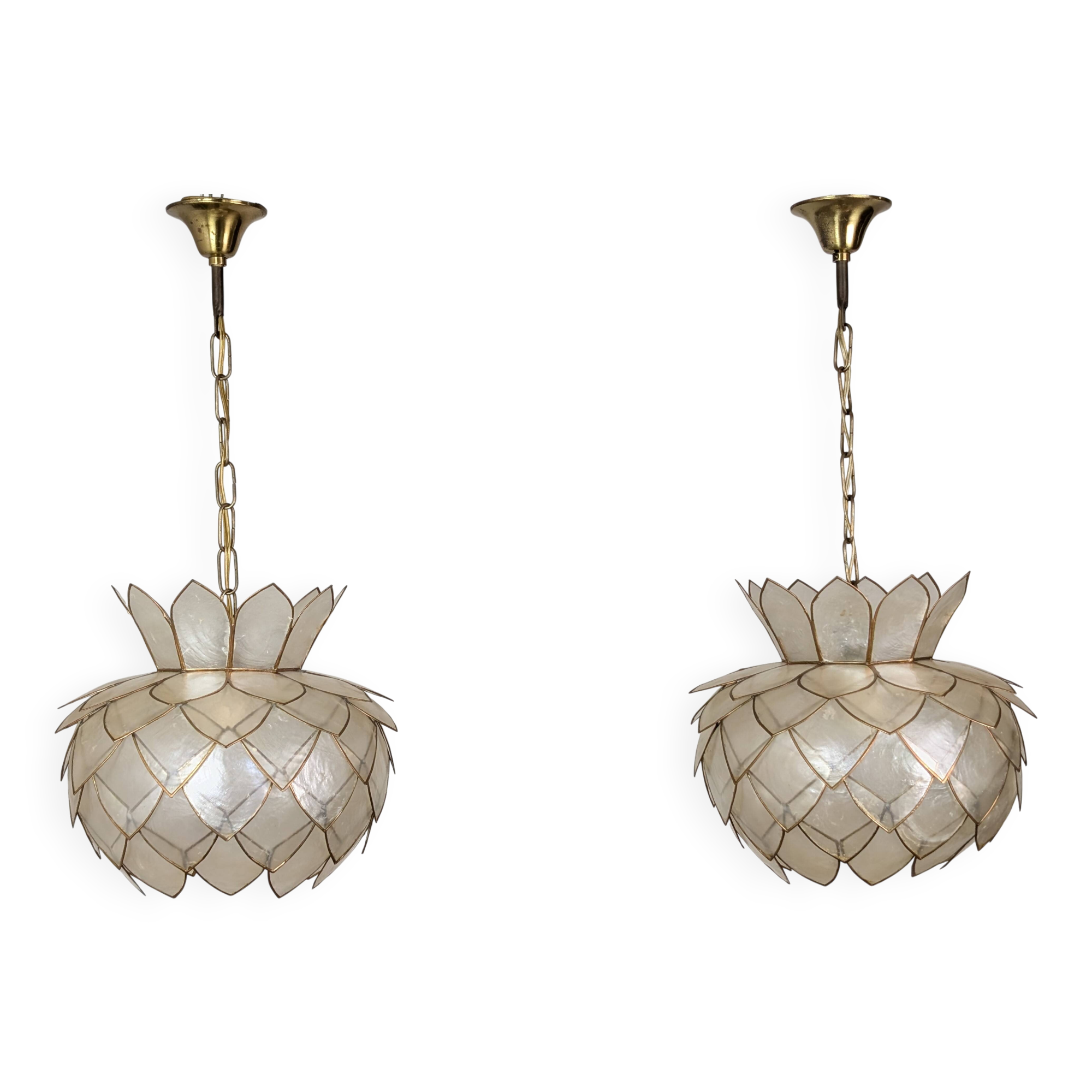 Pair of Lotus mother-of-pearl pendant lights