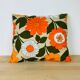 Coussin fleurs années 70 vintage