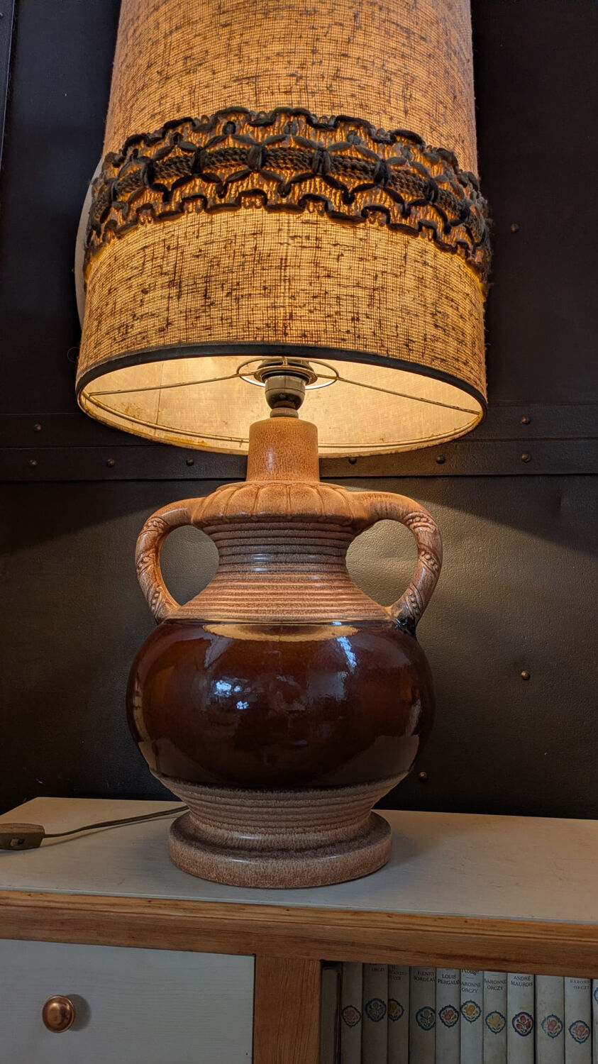 Ceramic lamp