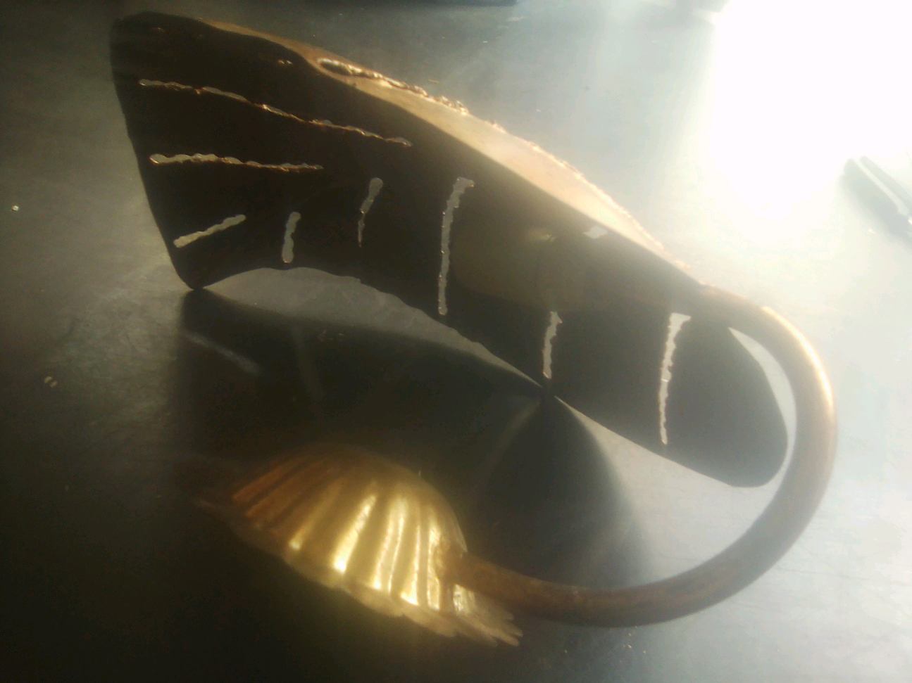 Wall light golden leaf