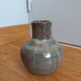 Vase en grès émaillé signé