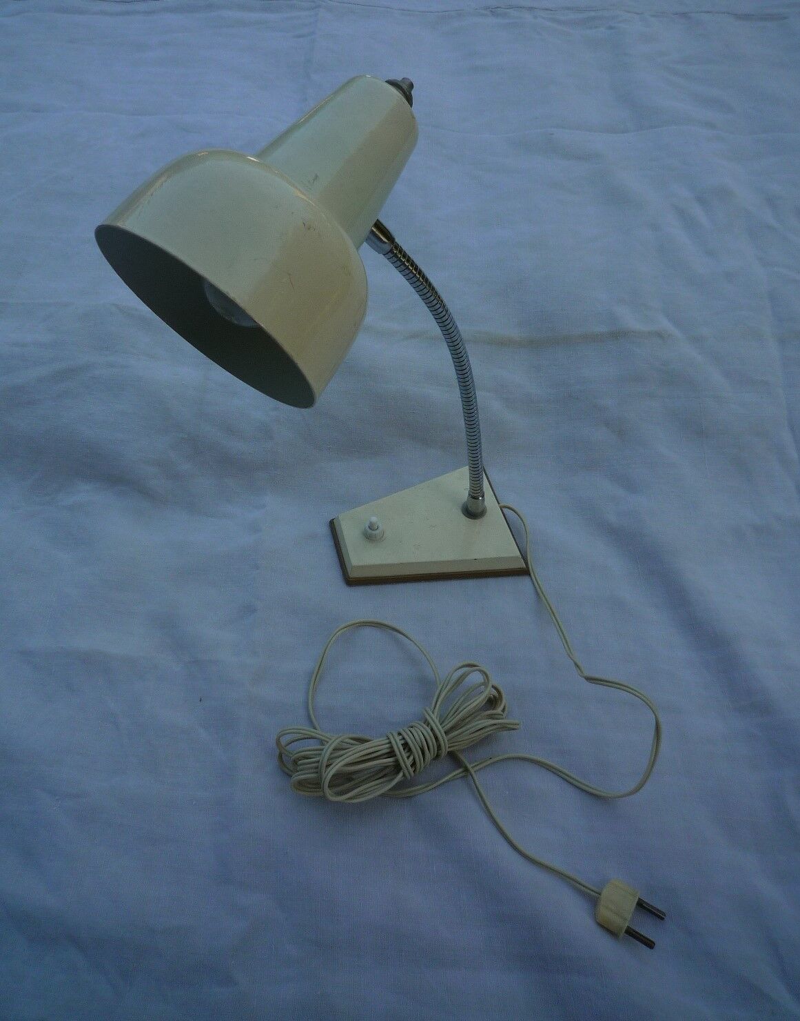 Pair of small 1950s office lamps