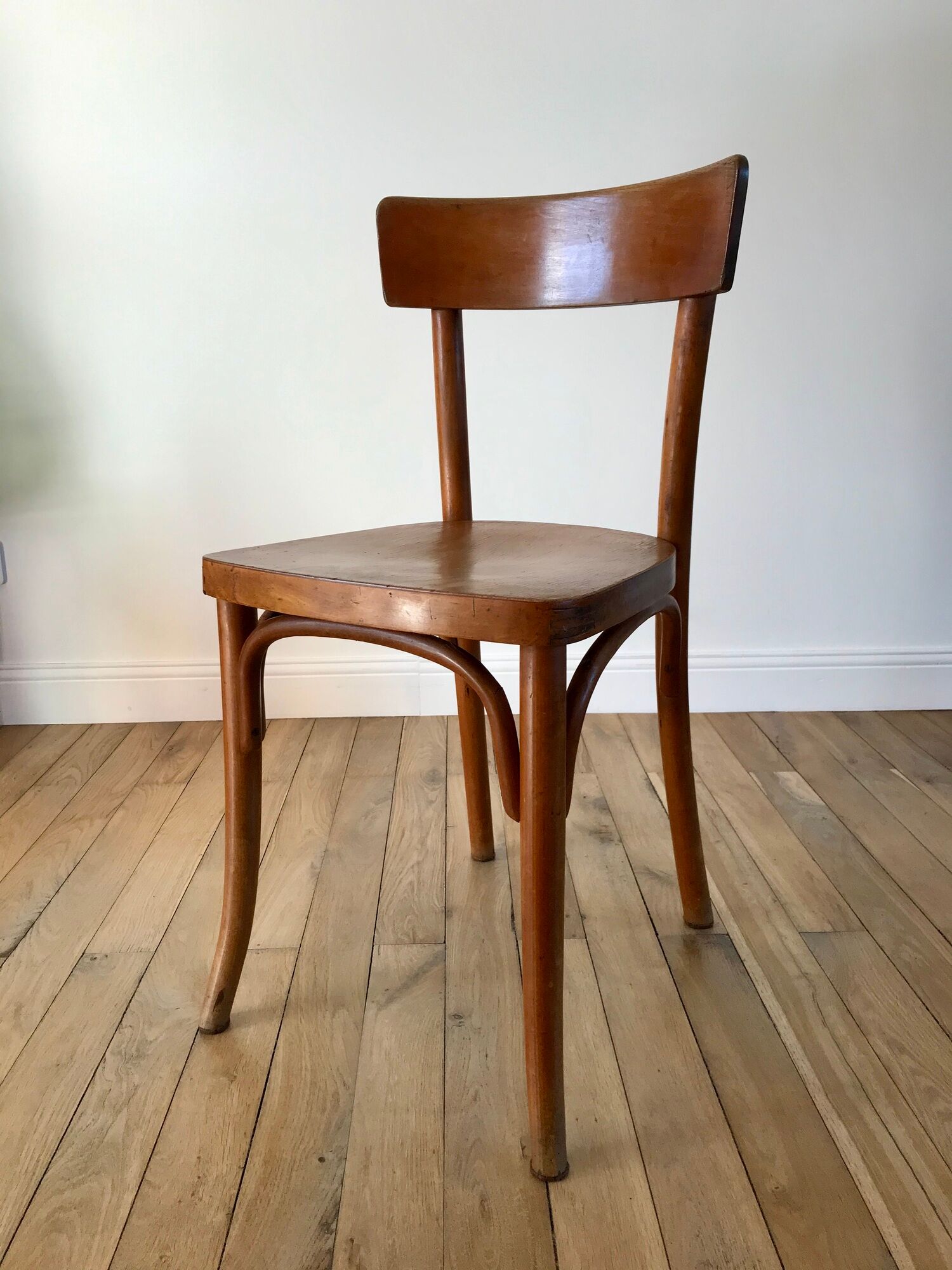 Thonet bistro chair in curved wood early twentieth century