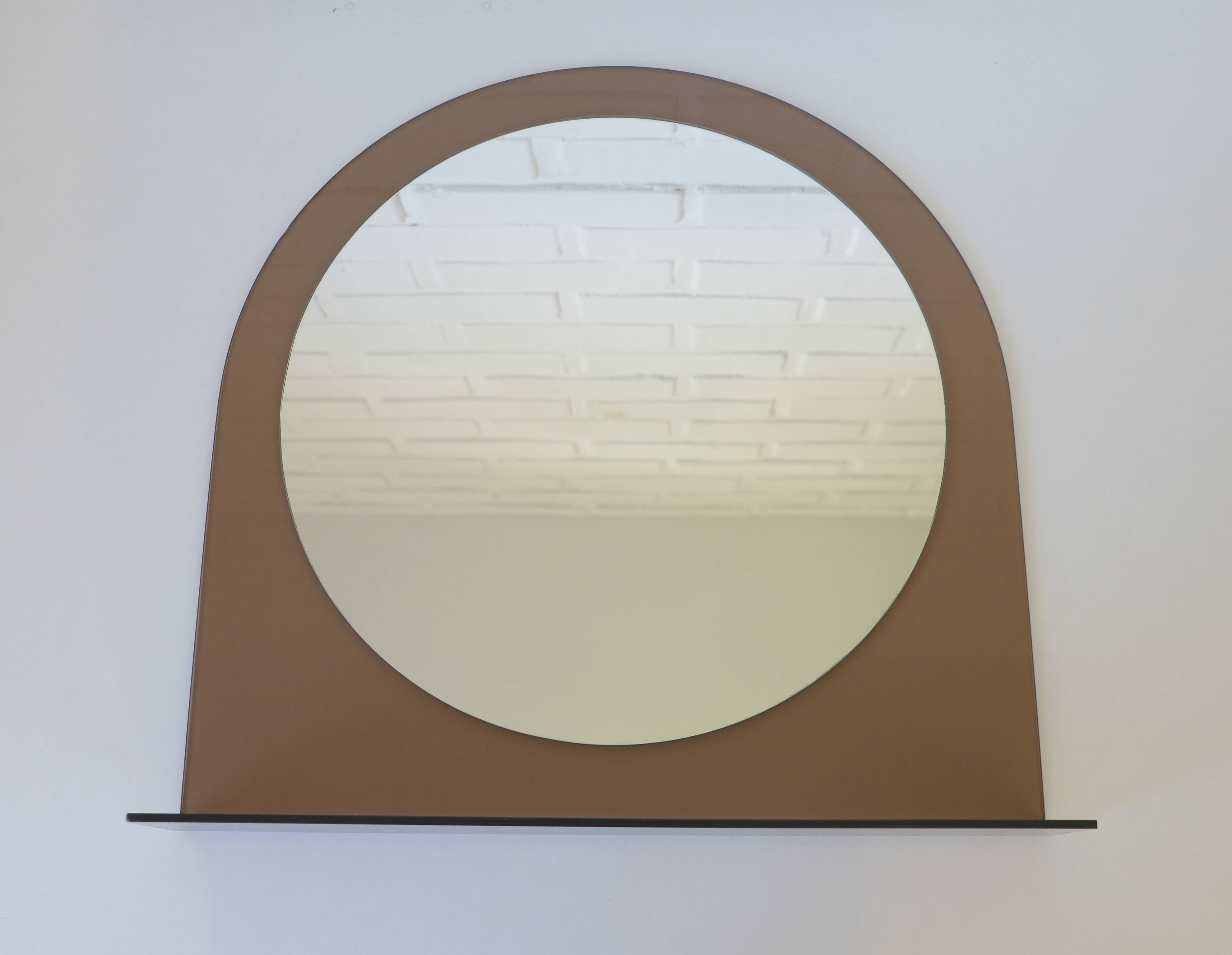 Miroir de courtoisie avec étagère, miroir mural vintage en plastique fumé de style Space Age