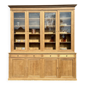 Vitrine en chêne massif