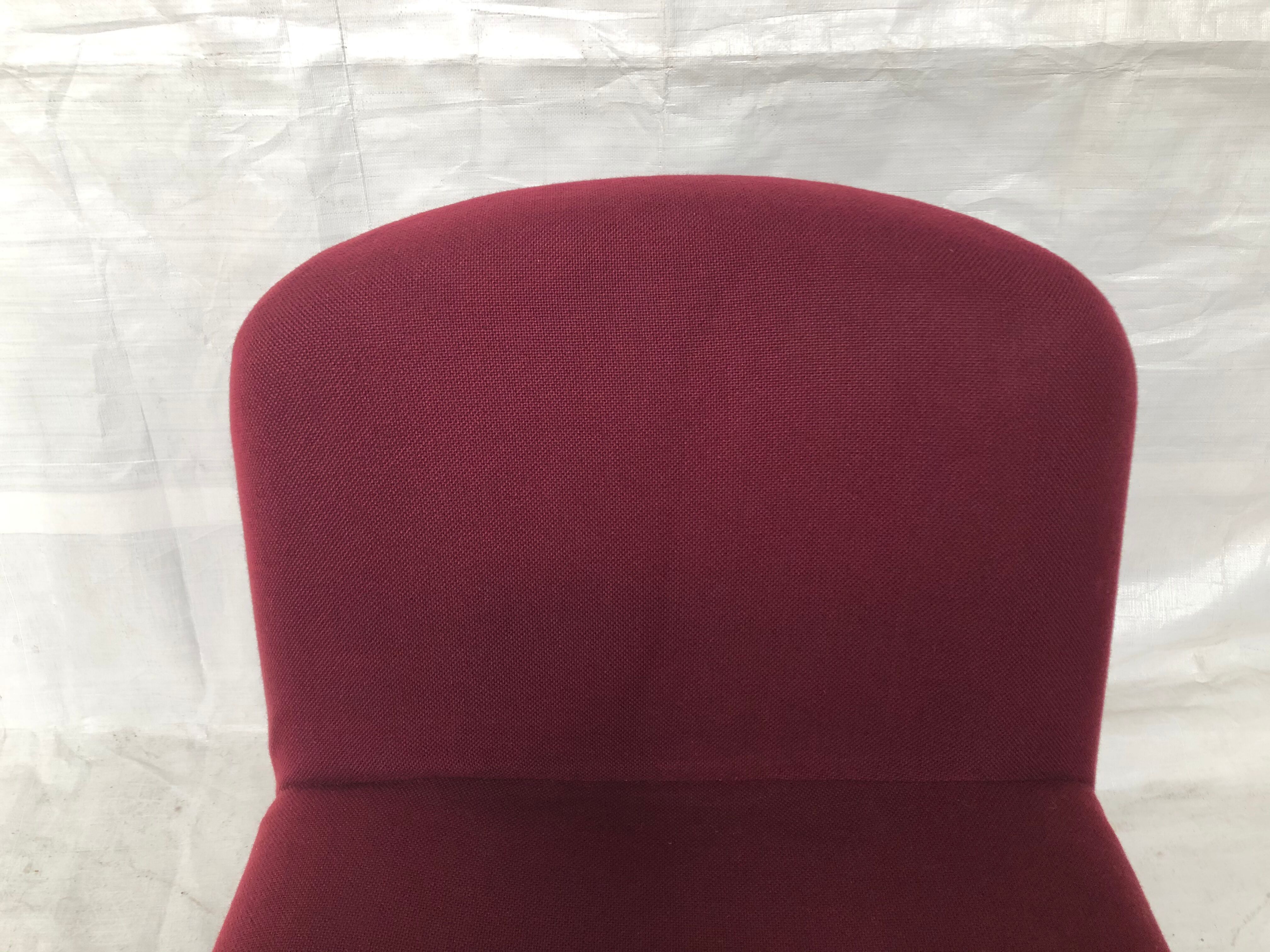 Alky heater from Giancarlo Piretti plum color, Castelli edition 70s