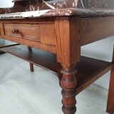 Burgundy marble dressing table