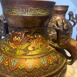 Paire de vases en bronze