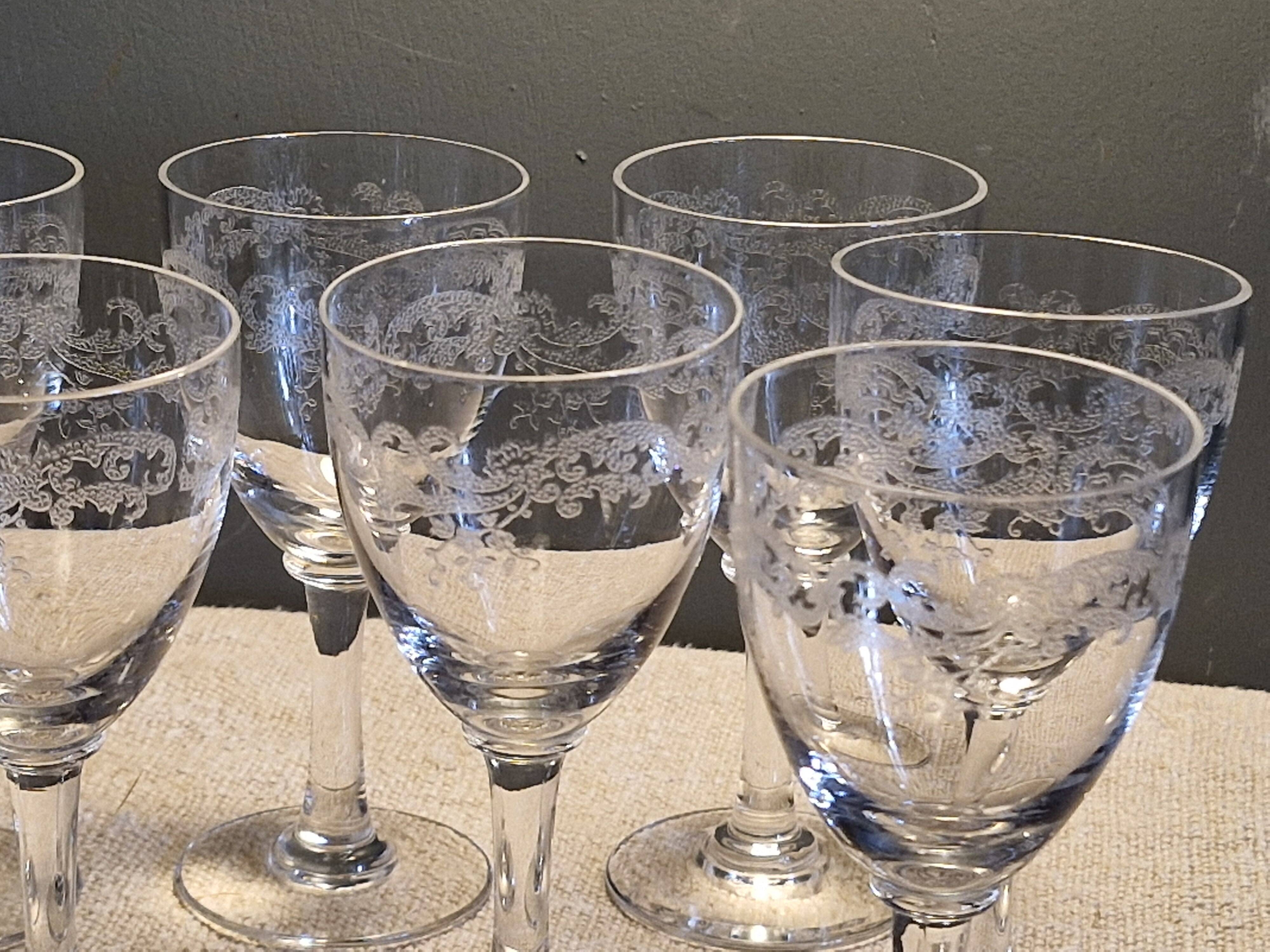 Baccarat 10 small antique glasses for white wine/port