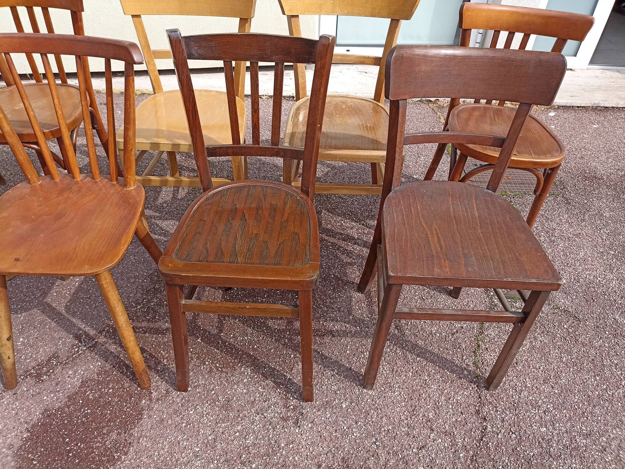Set of 16 mismatched wooden bistro chairs - vintage - luterma