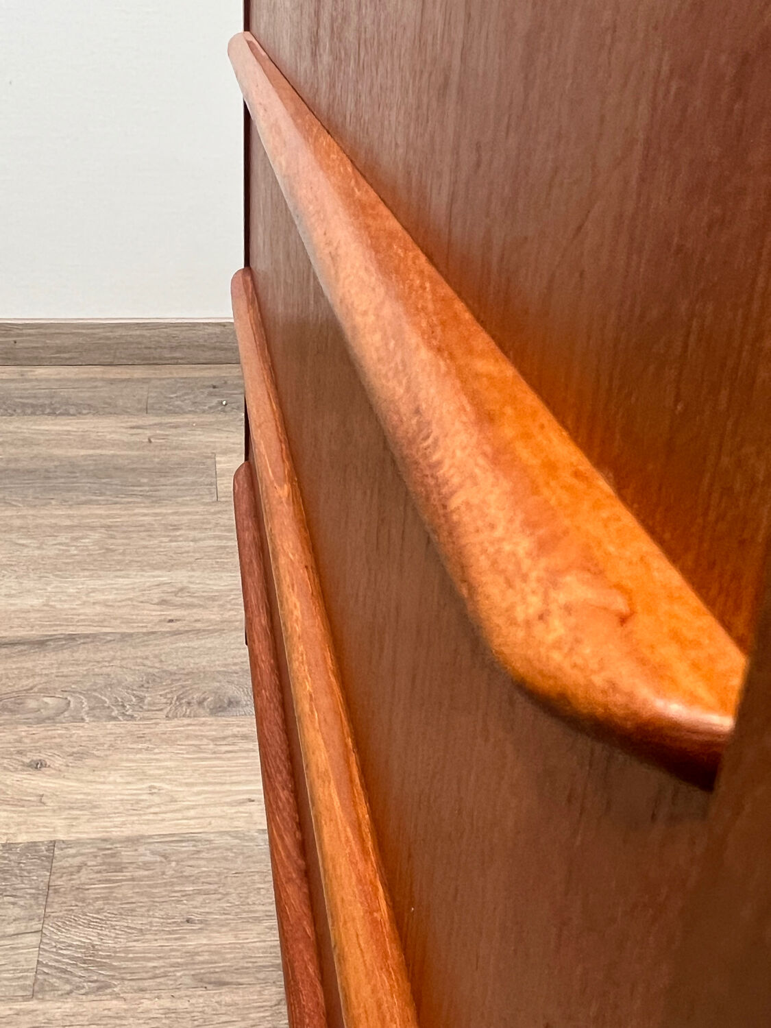 Scandinavian teak chest of drawers with 4 drawers