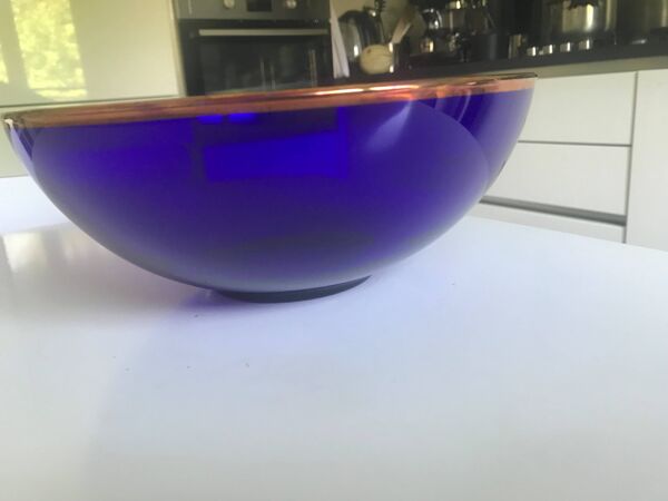 Coupe à fruits bleue avec bordure dorée Lancel