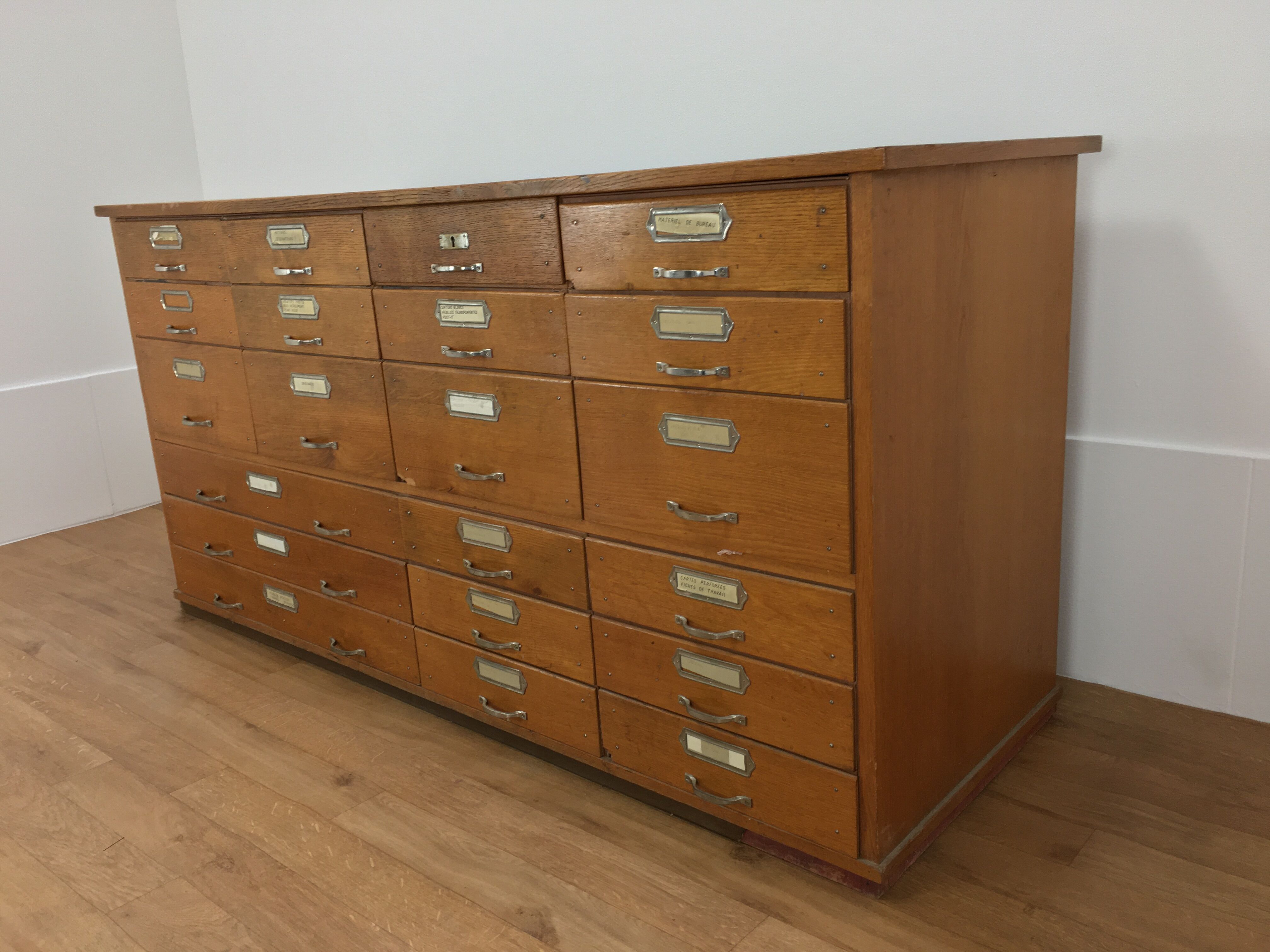 Craft furniture, drawer counter, oak