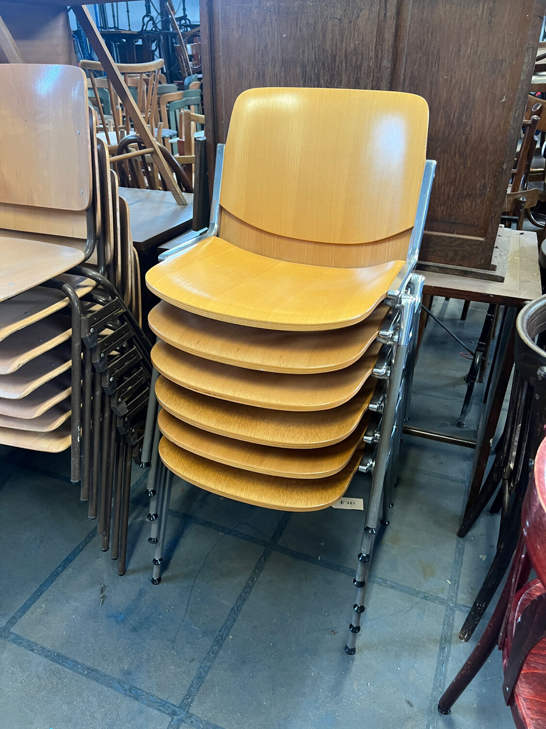 Lot de 6 chaises G. Piretti pour Castelli