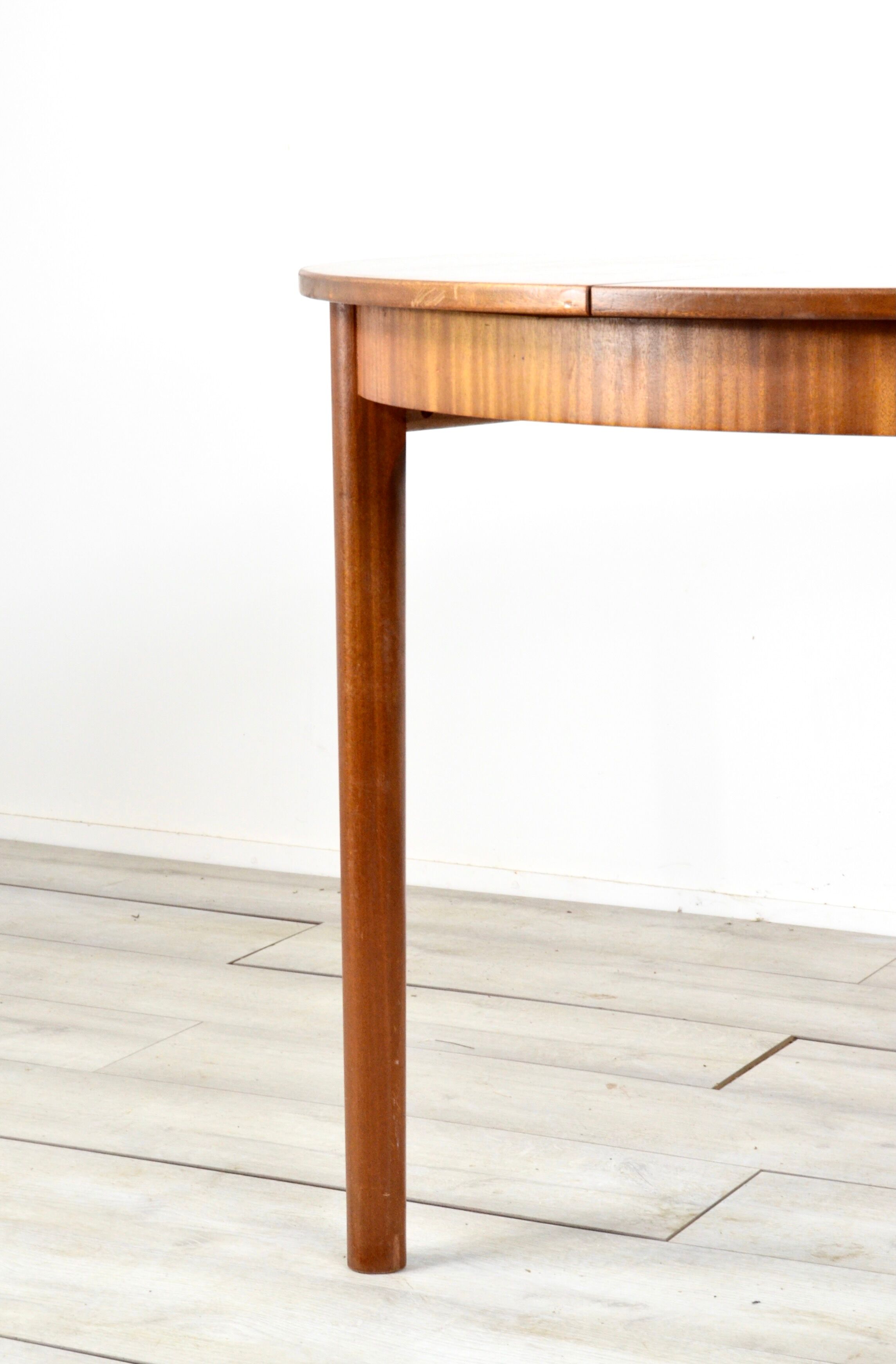 Midcentury Mcintosh teak extending table