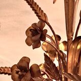 Chandelier with ears of wheat and flowers in gilded metal