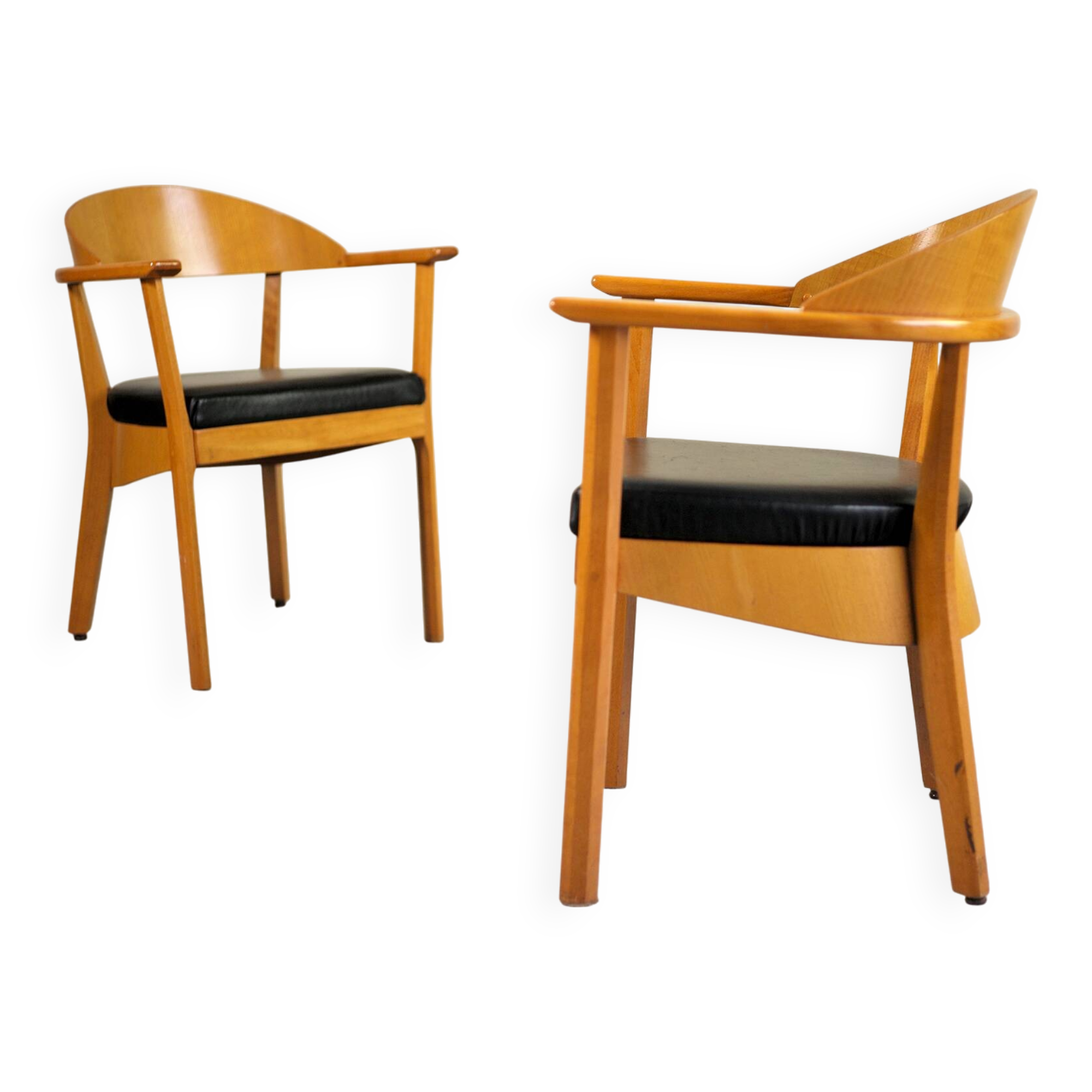 Paire de fauteuils Baumann, France 1980