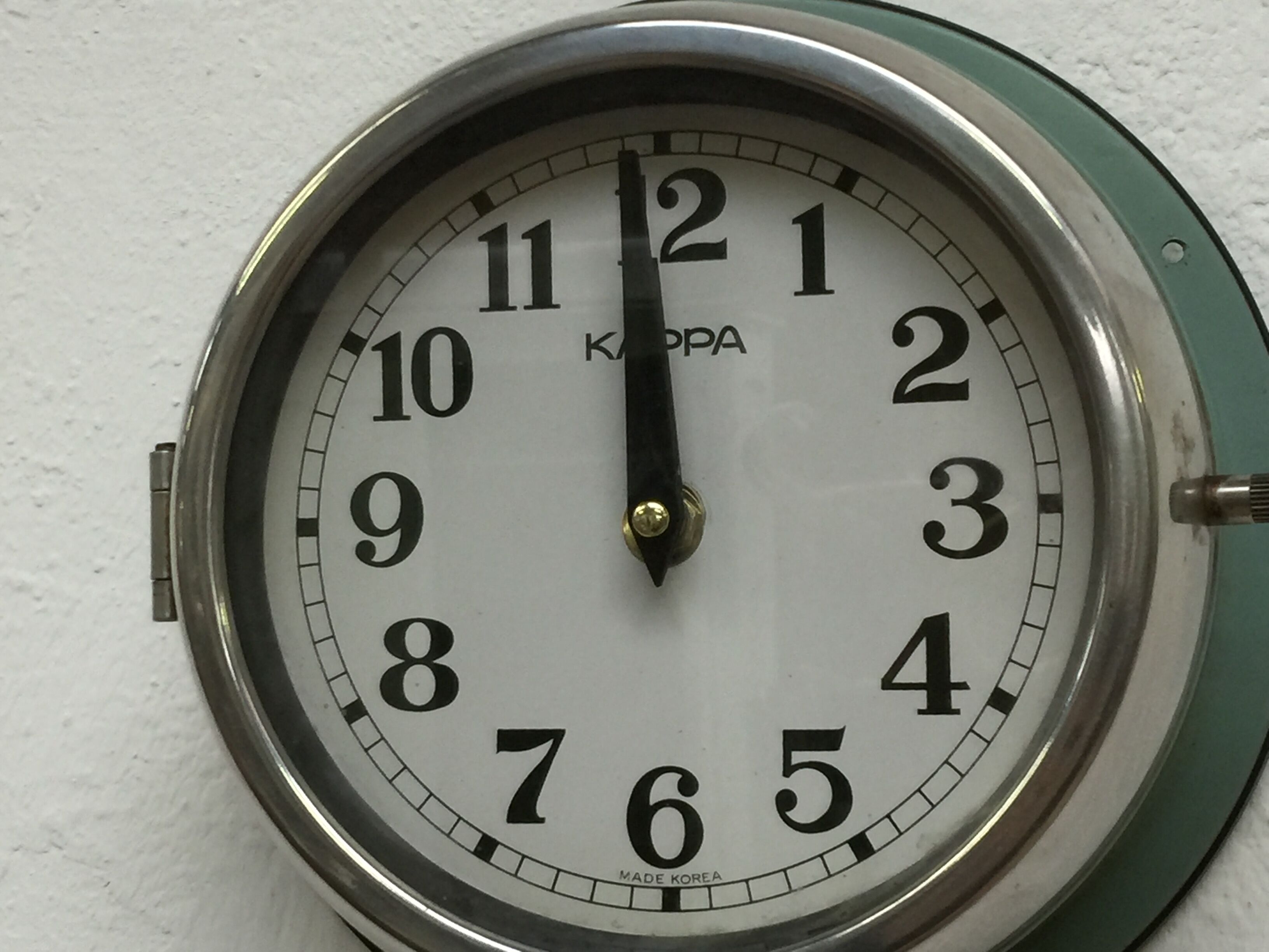 Clock wall kappa