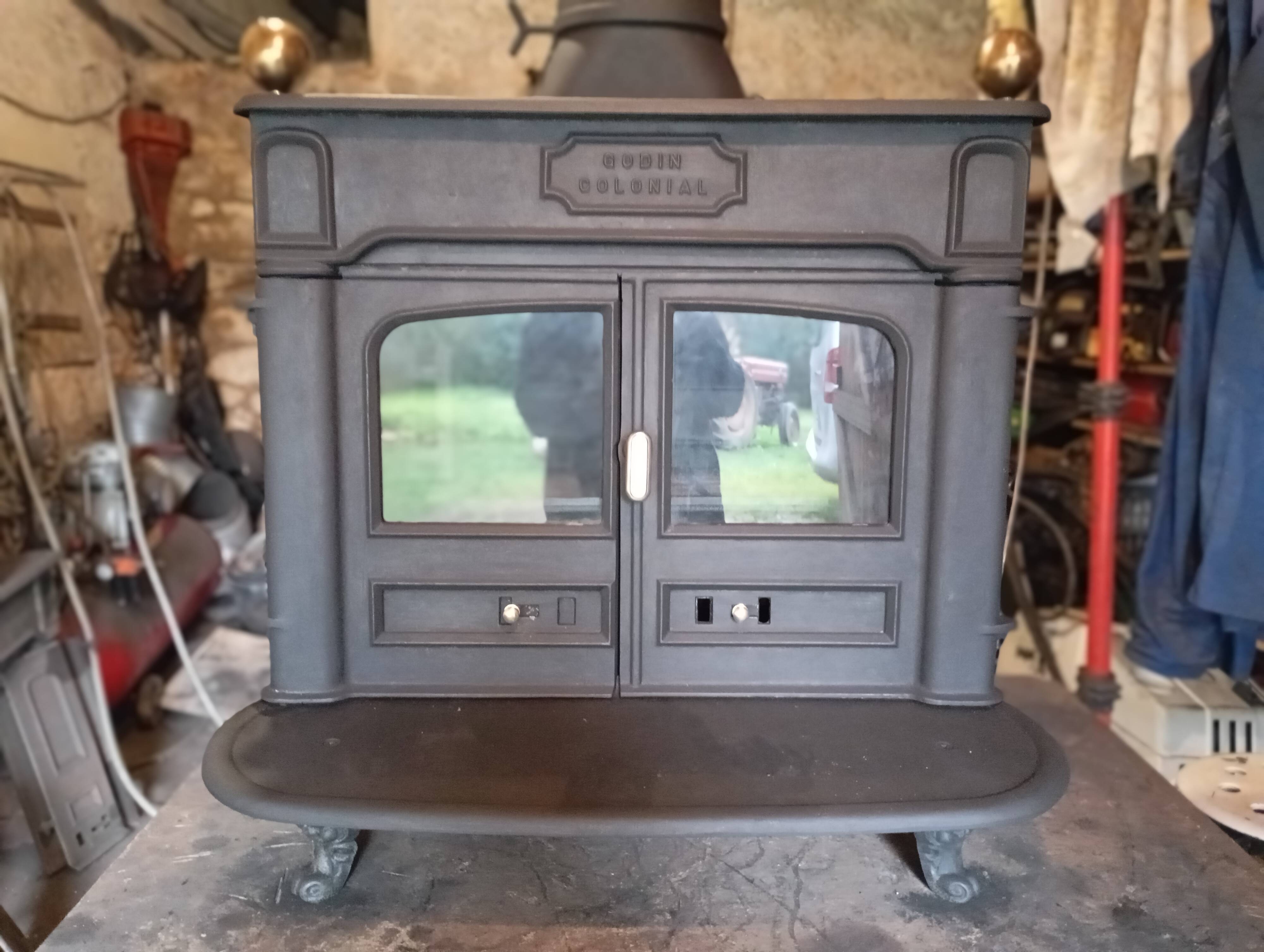 Godin colonial stove P41