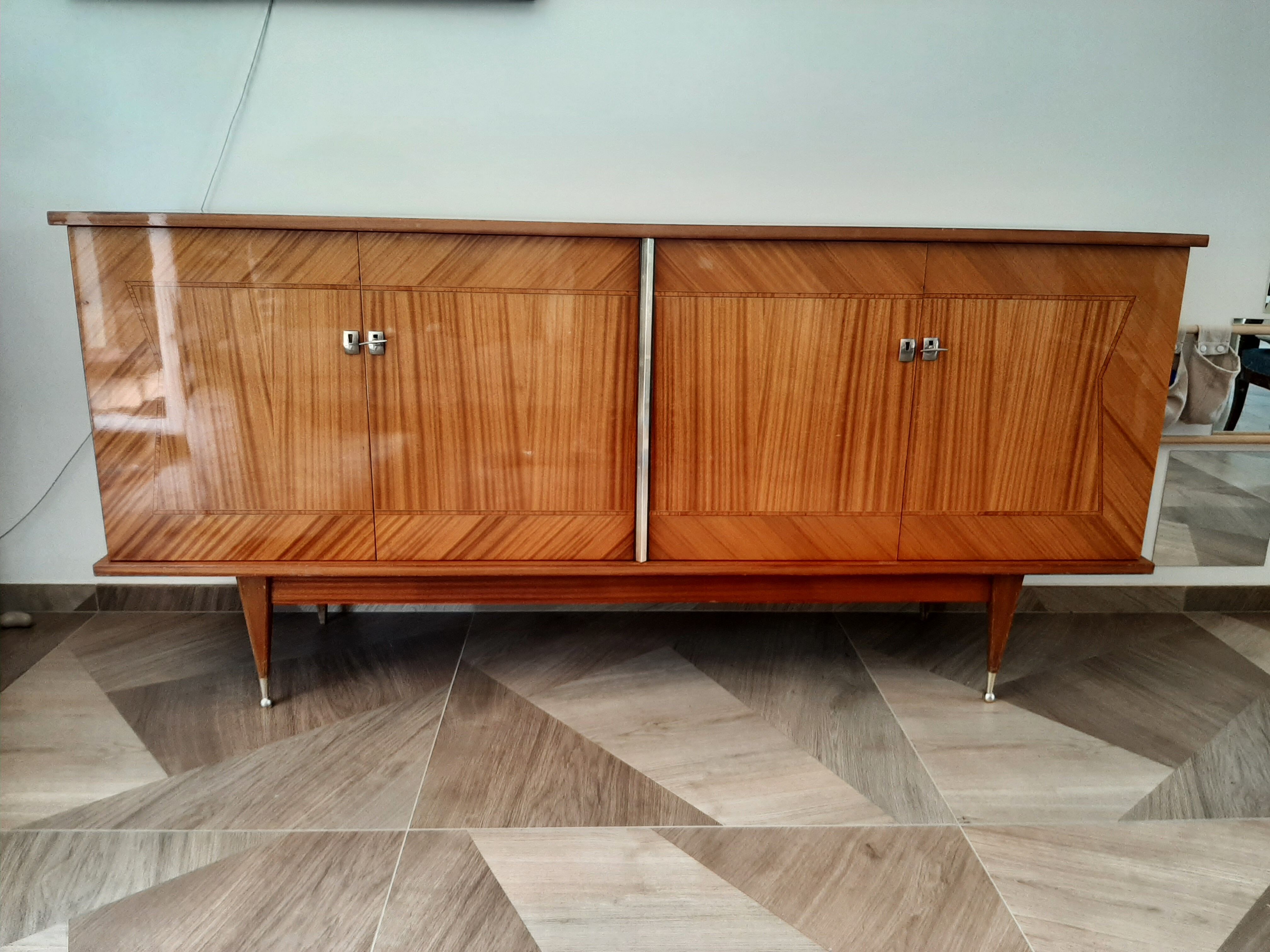 Sideboard