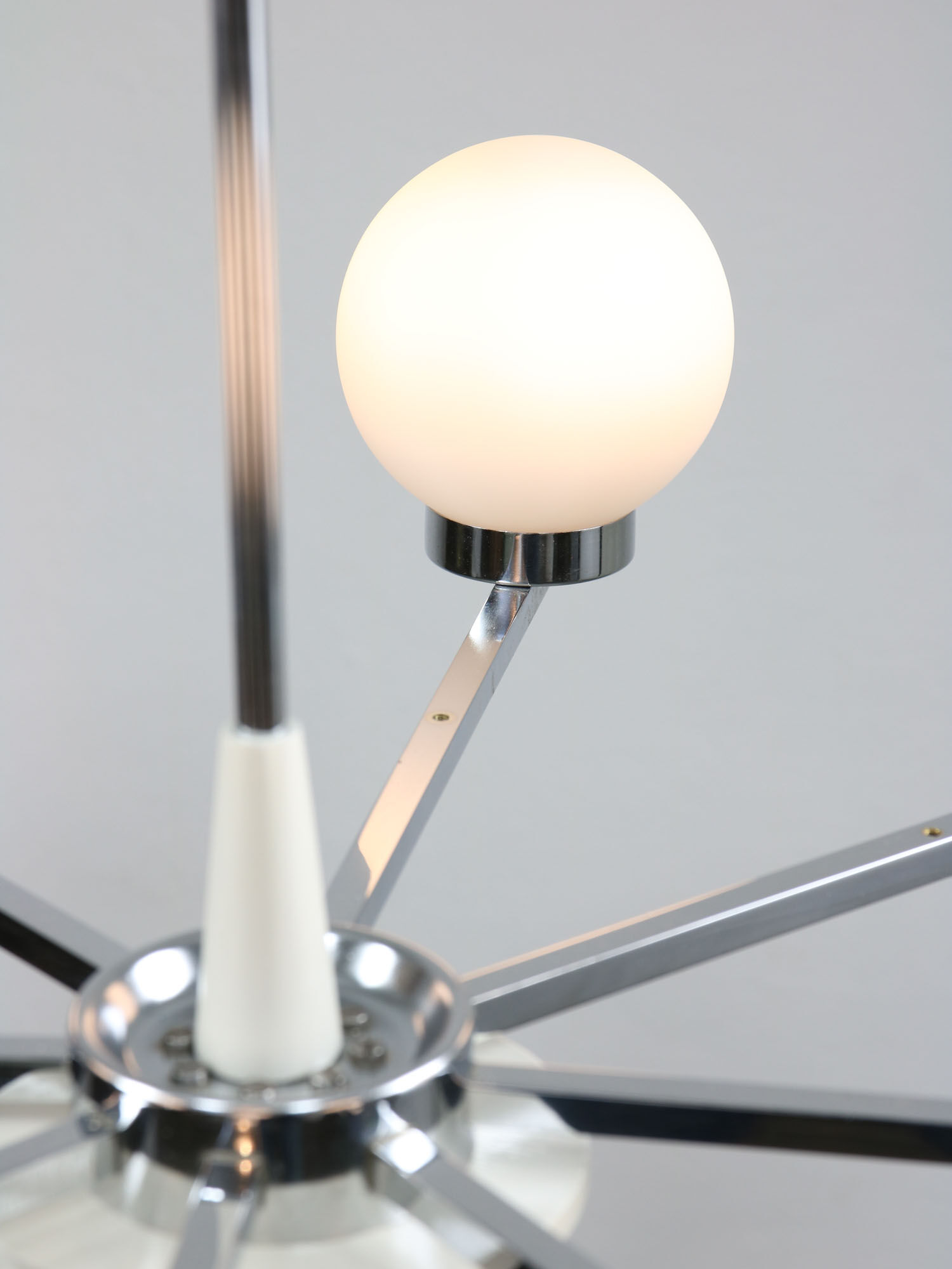 Vintage minimal chrome & opaline 8-arm chandelier, 70s