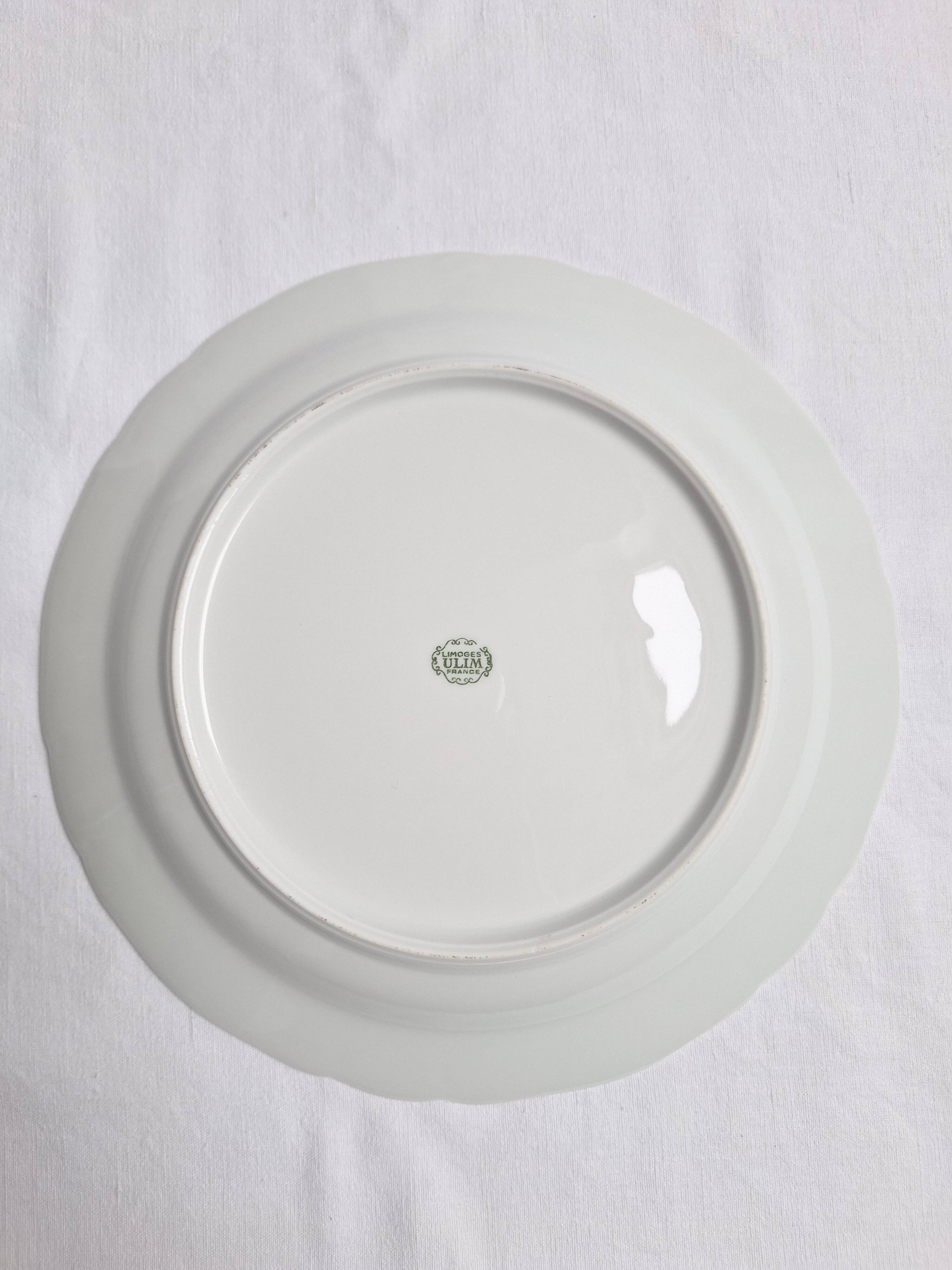 Plat en porcelaine de Limoges